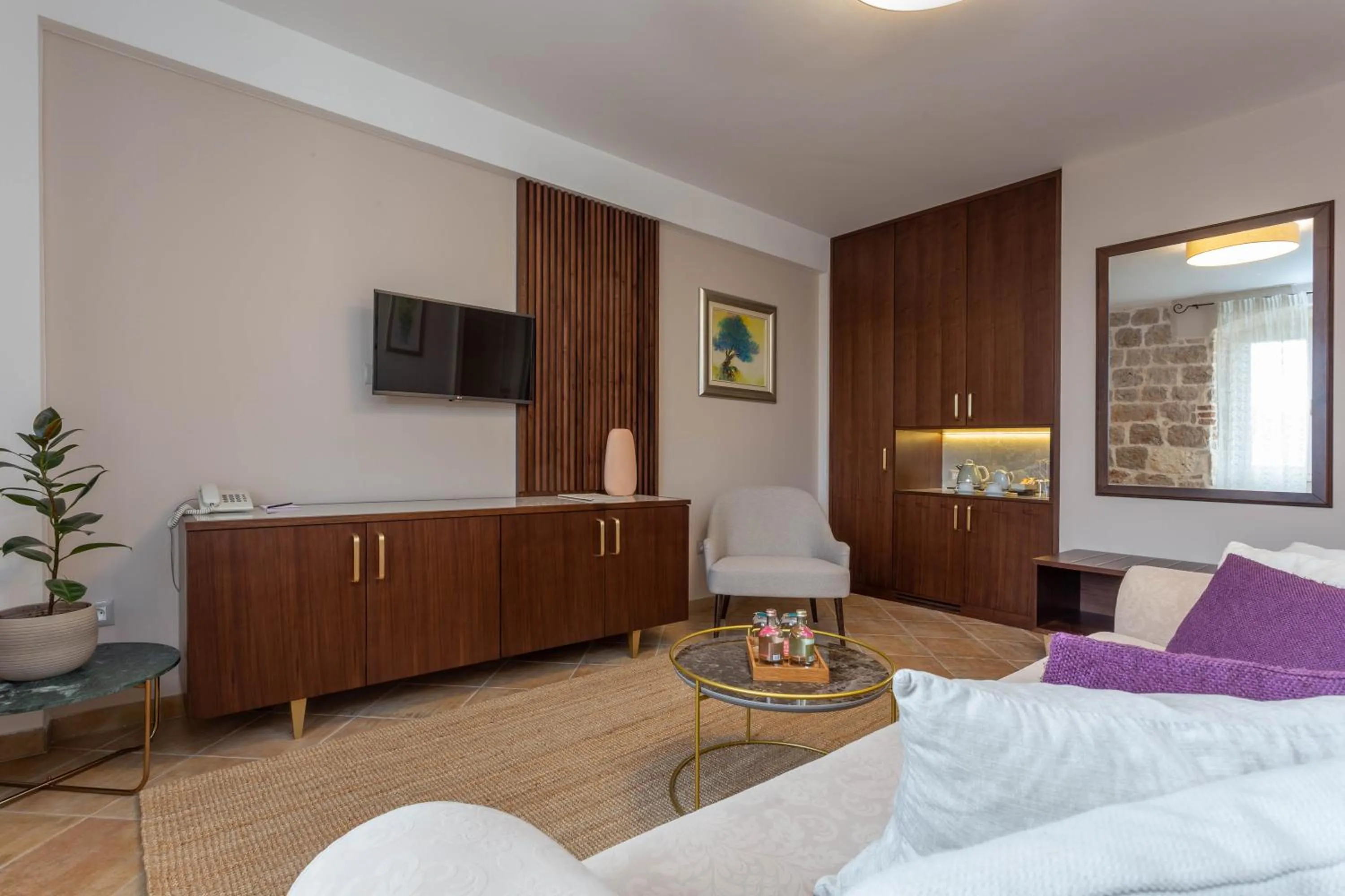 TV and multimedia in Heritage Hotel Park Hvar