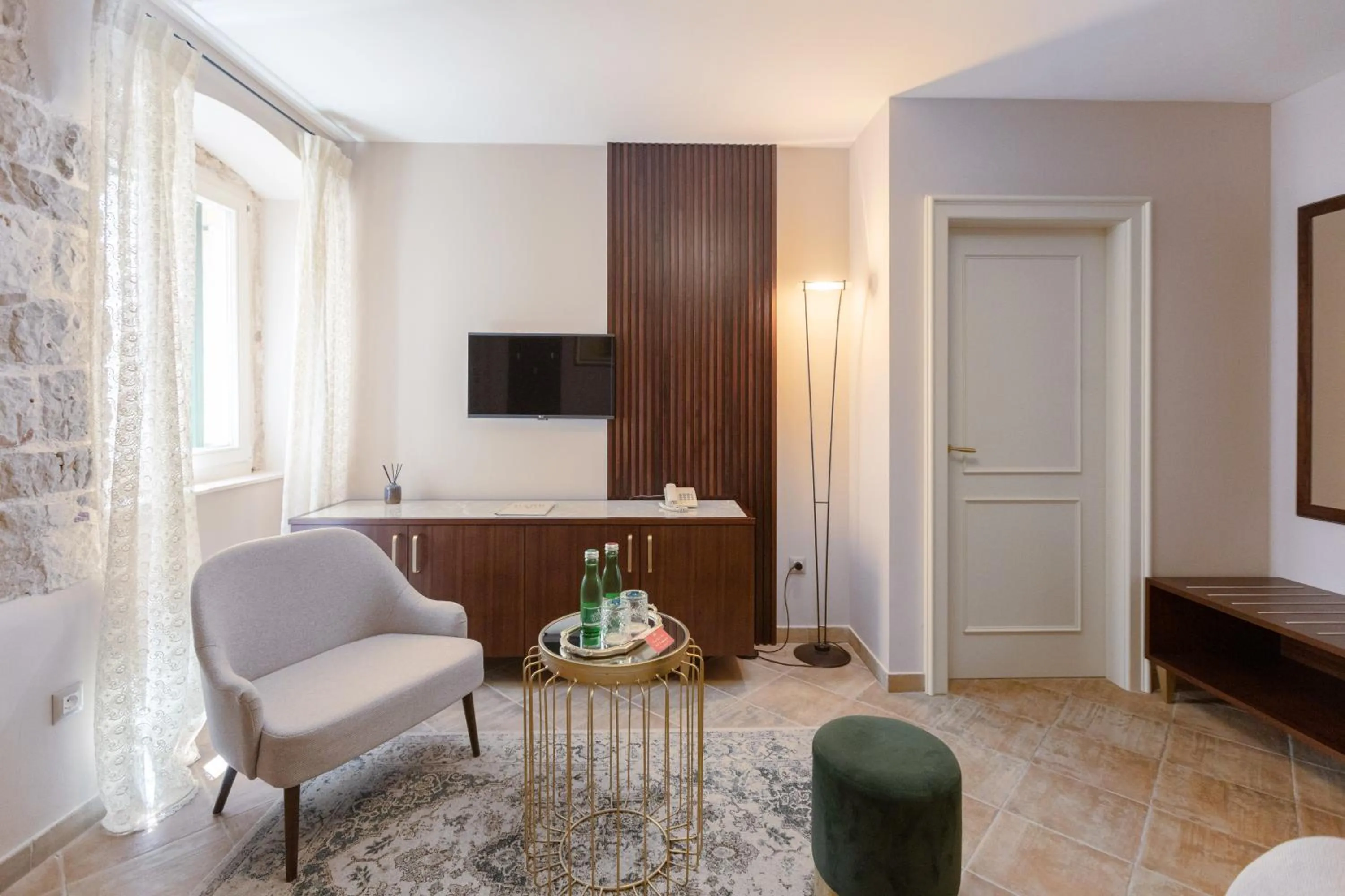 TV and multimedia in Heritage Hotel Park Hvar