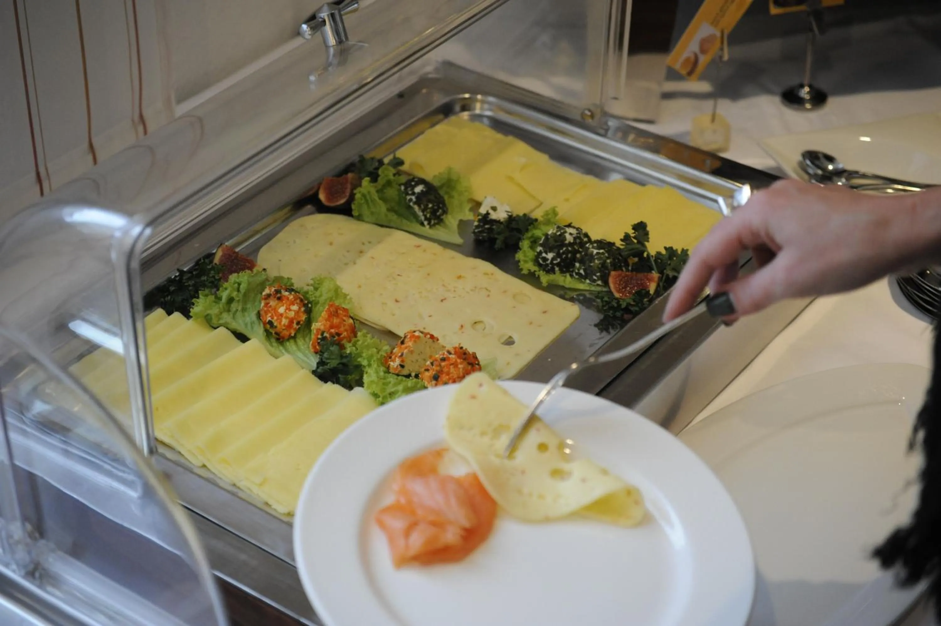 Buffet breakfast in Hotel Theresientor