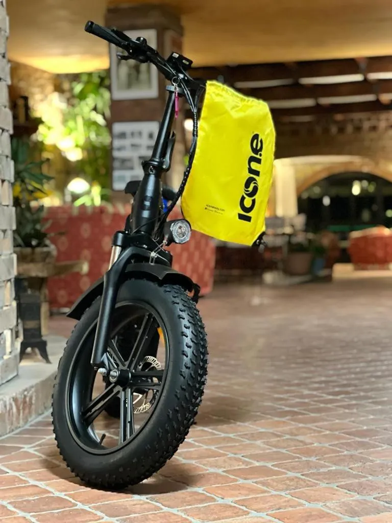 Cycling in Casanova - Panoramic Rooms and Suites