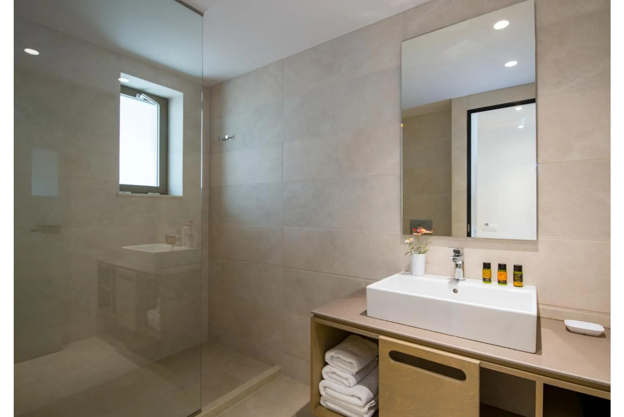 Shower in Stefan Village Hotel