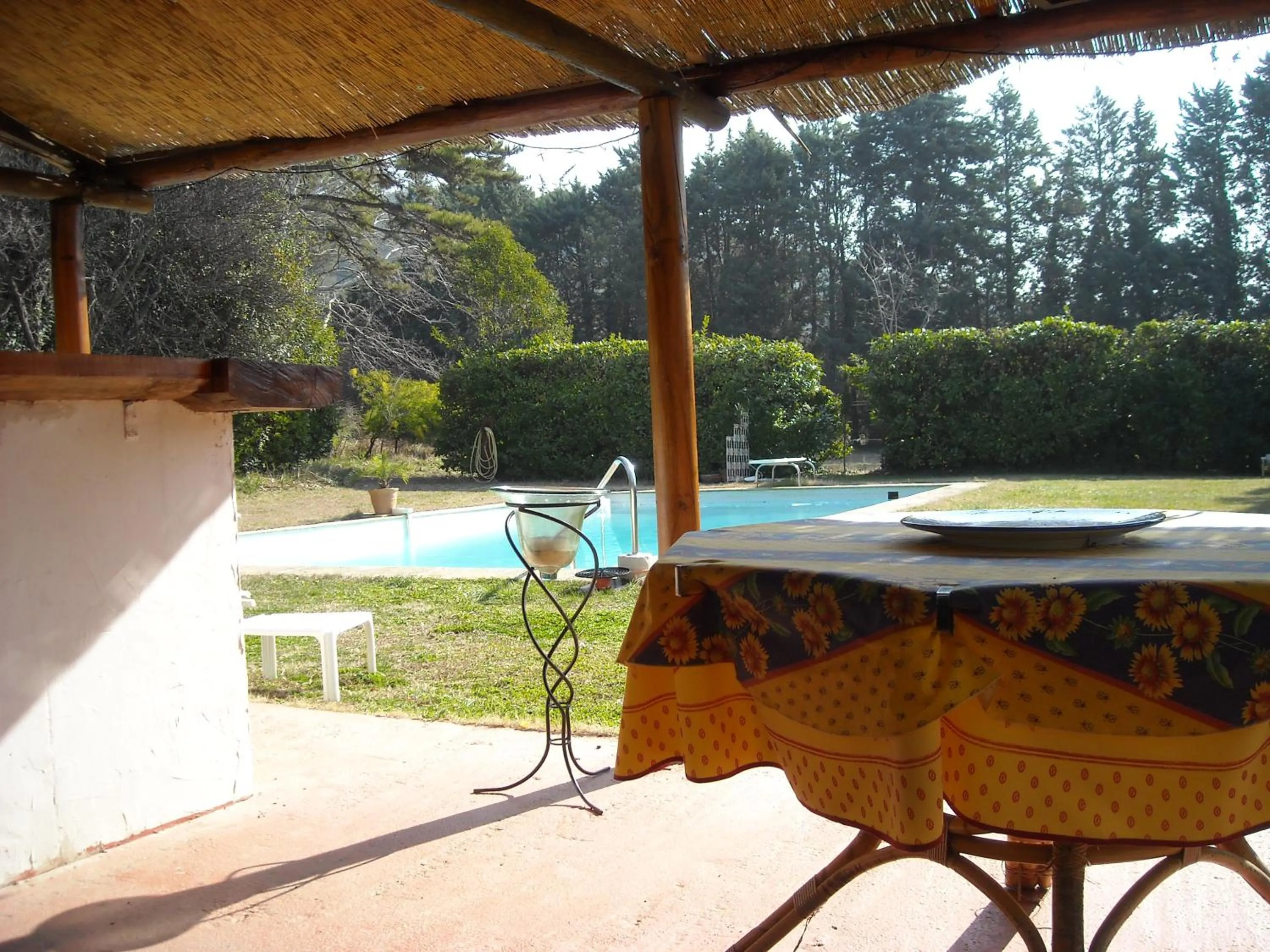 Restaurant/places to eat in Embarben Maison d'hôtes