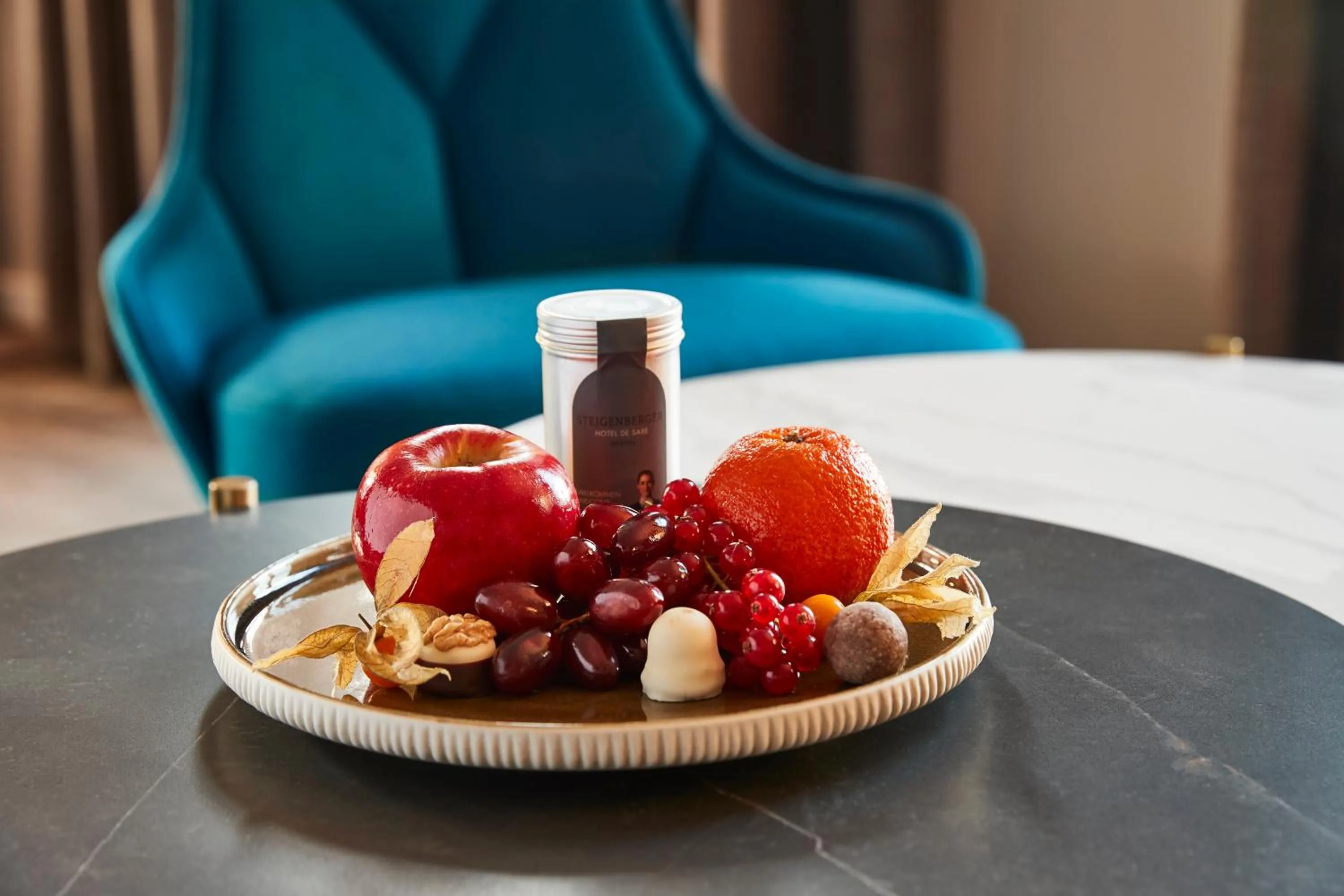 Living room in Steigenberger Hotel de Saxe