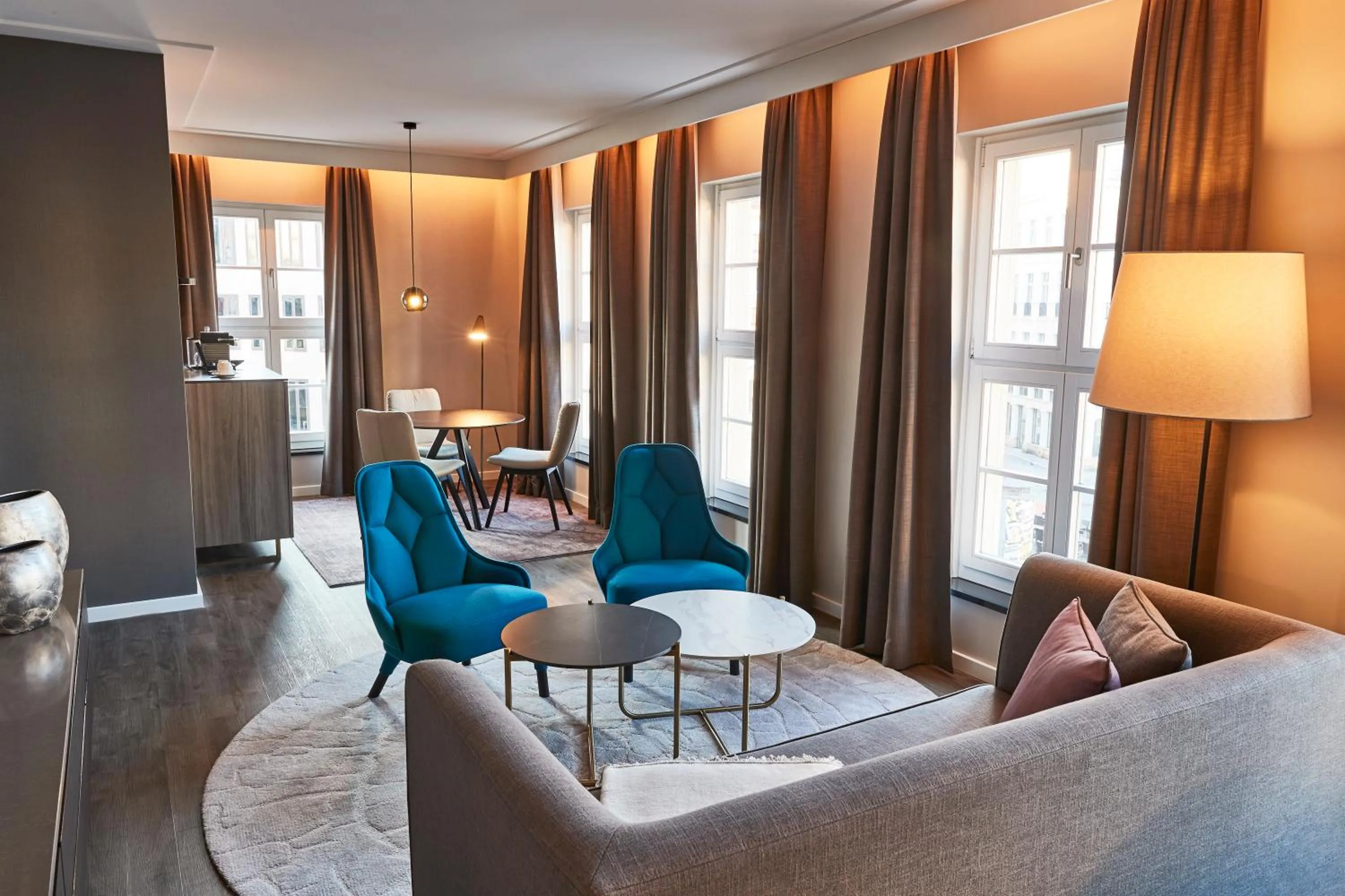 Day in Steigenberger Hotel de Saxe