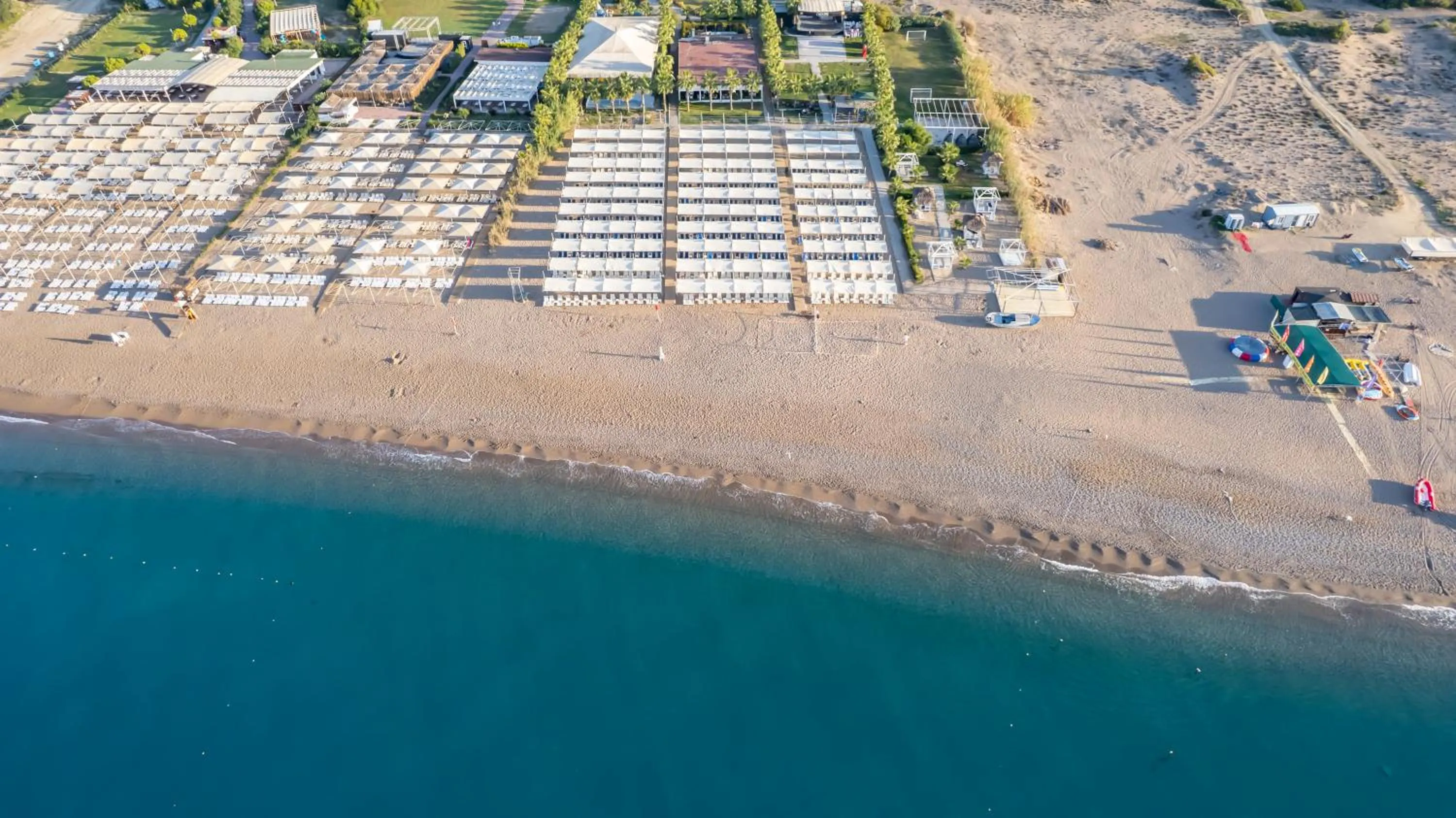 Day in J'adore Deluxe Hotel & Spa Ultra All Inclusive