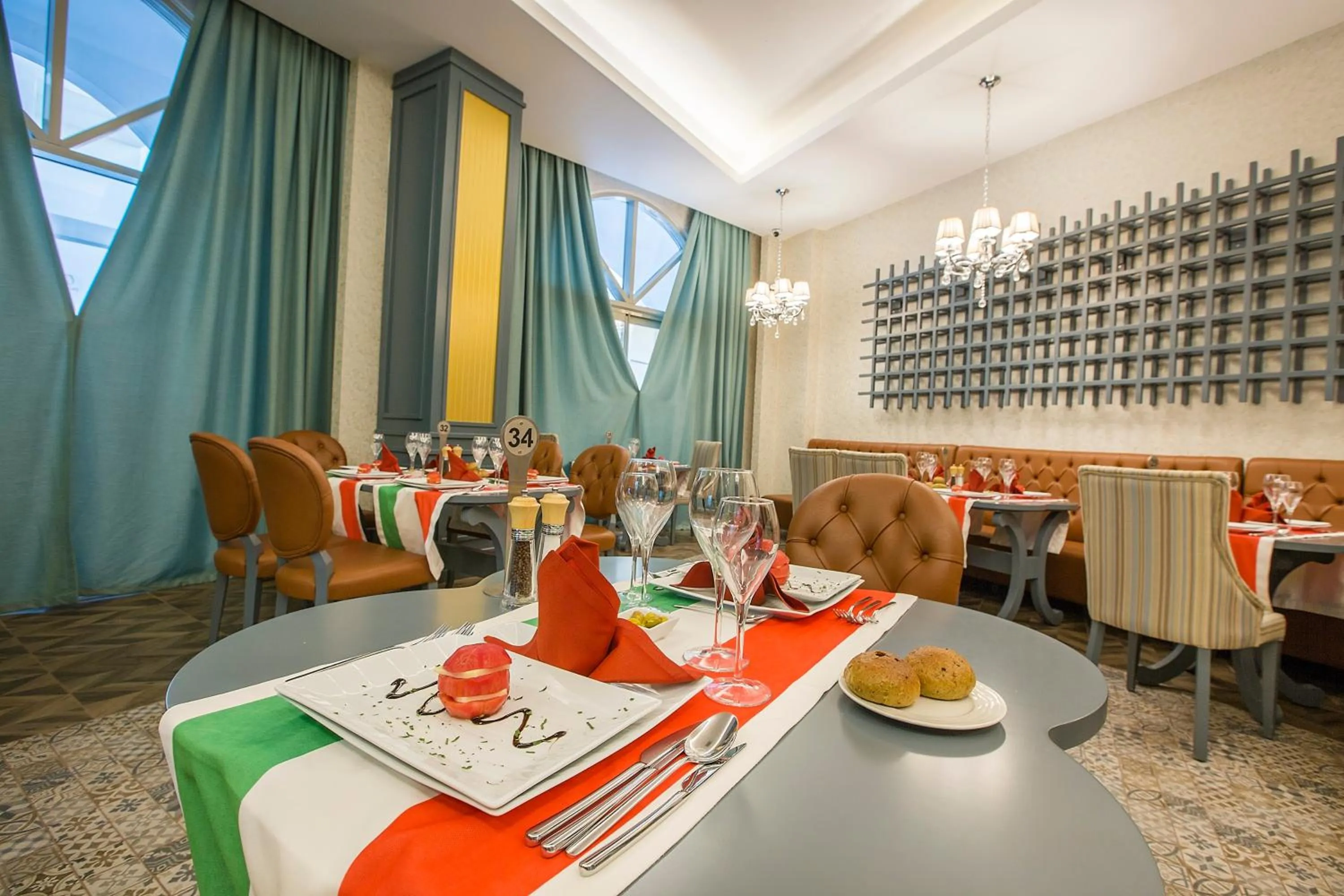 Restaurant/places to eat in J'adore Deluxe Hotel & Spa Ultra All Inclusive