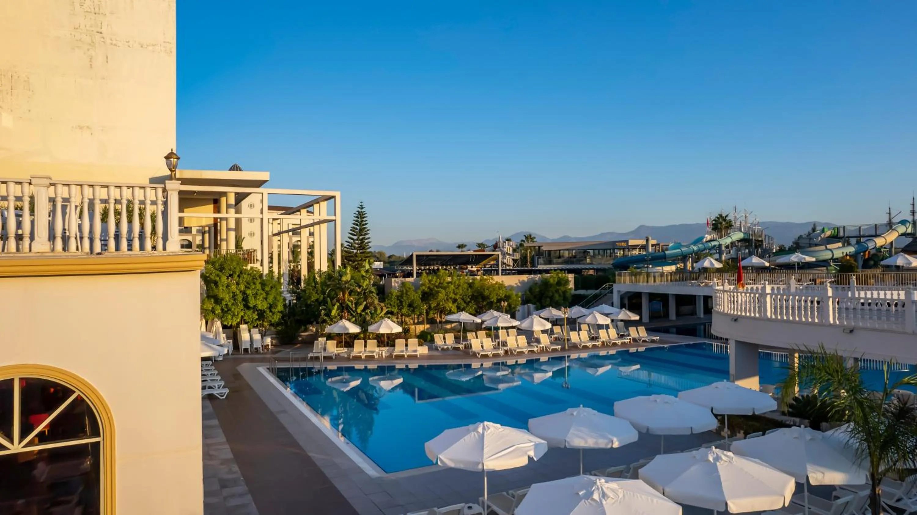 Property building in J'adore Deluxe Hotel & Spa Ultra All Inclusive