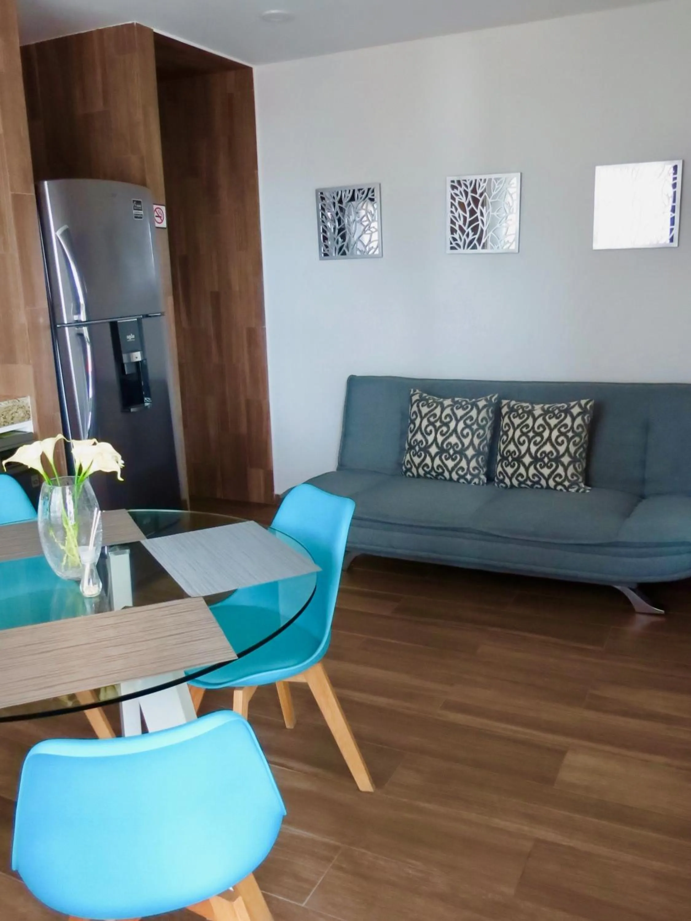 Seating area in PALMARENA by Nah Hotels