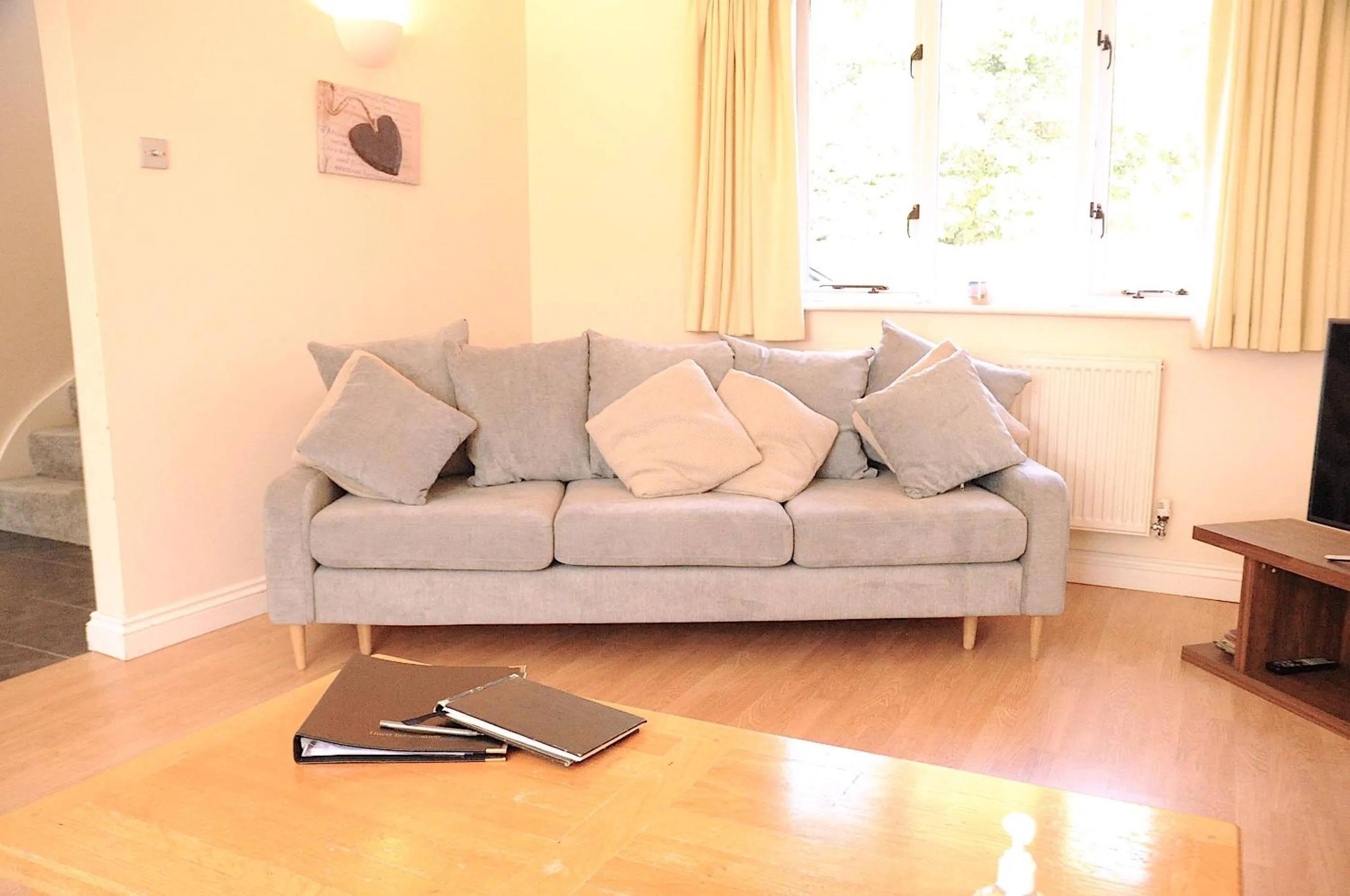 TV and multimedia in Northlands Farm - Old Farm Cottage