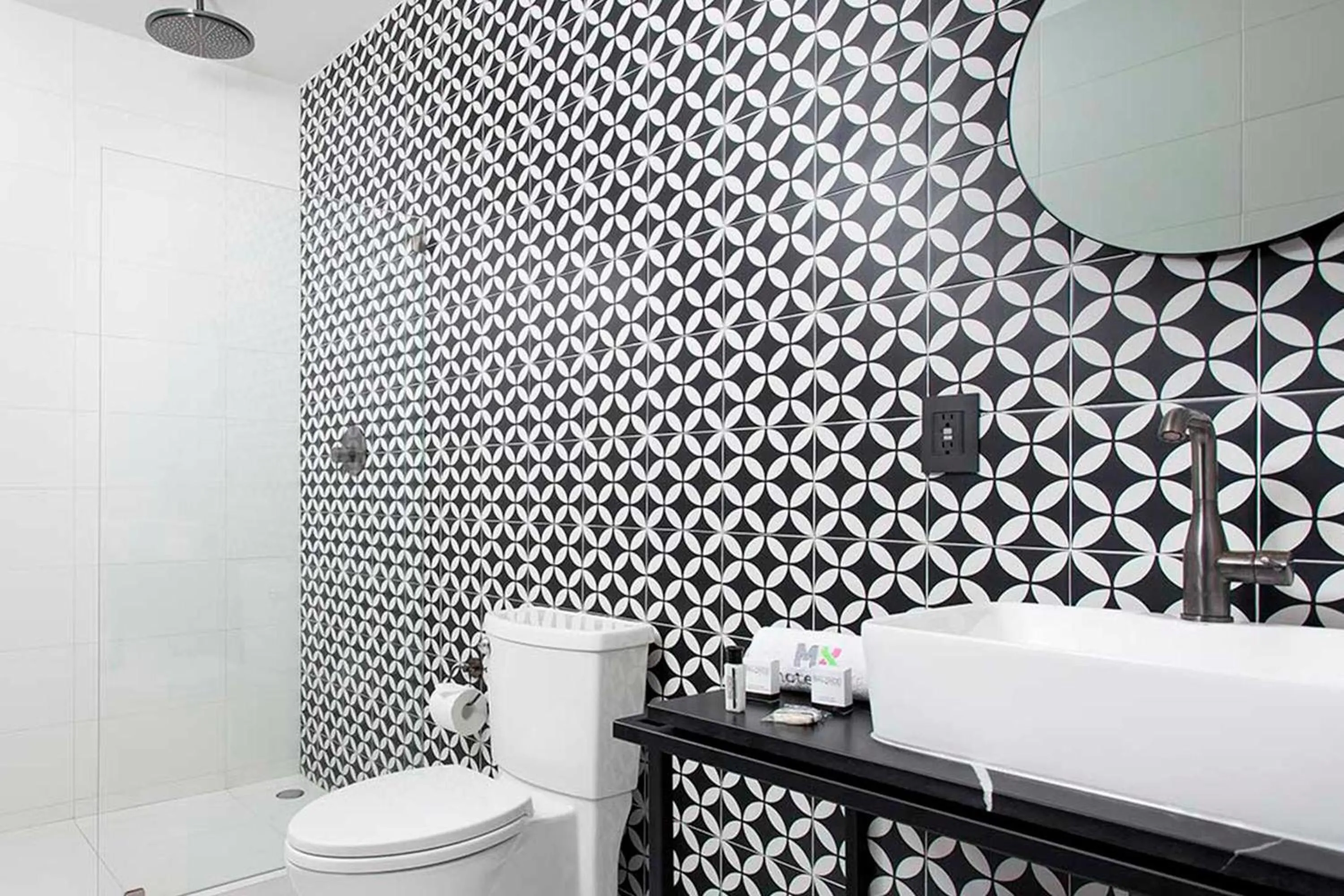 Bathroom in Hotel MX más centro CDMX, Trademark Collection by Wyndham