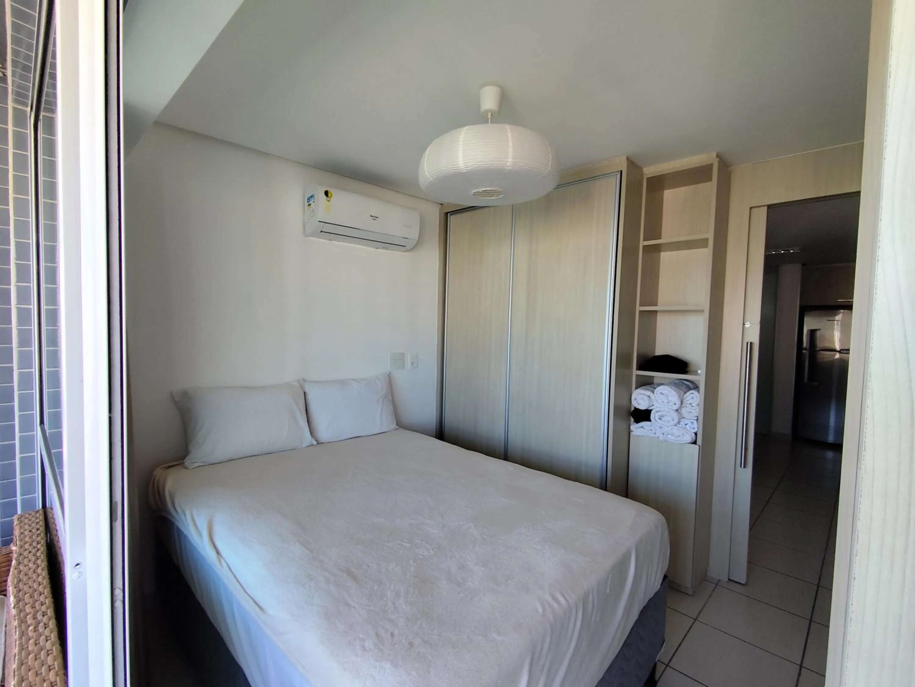 Photo of the whole room, Bed in VIP Beira Mar Residence