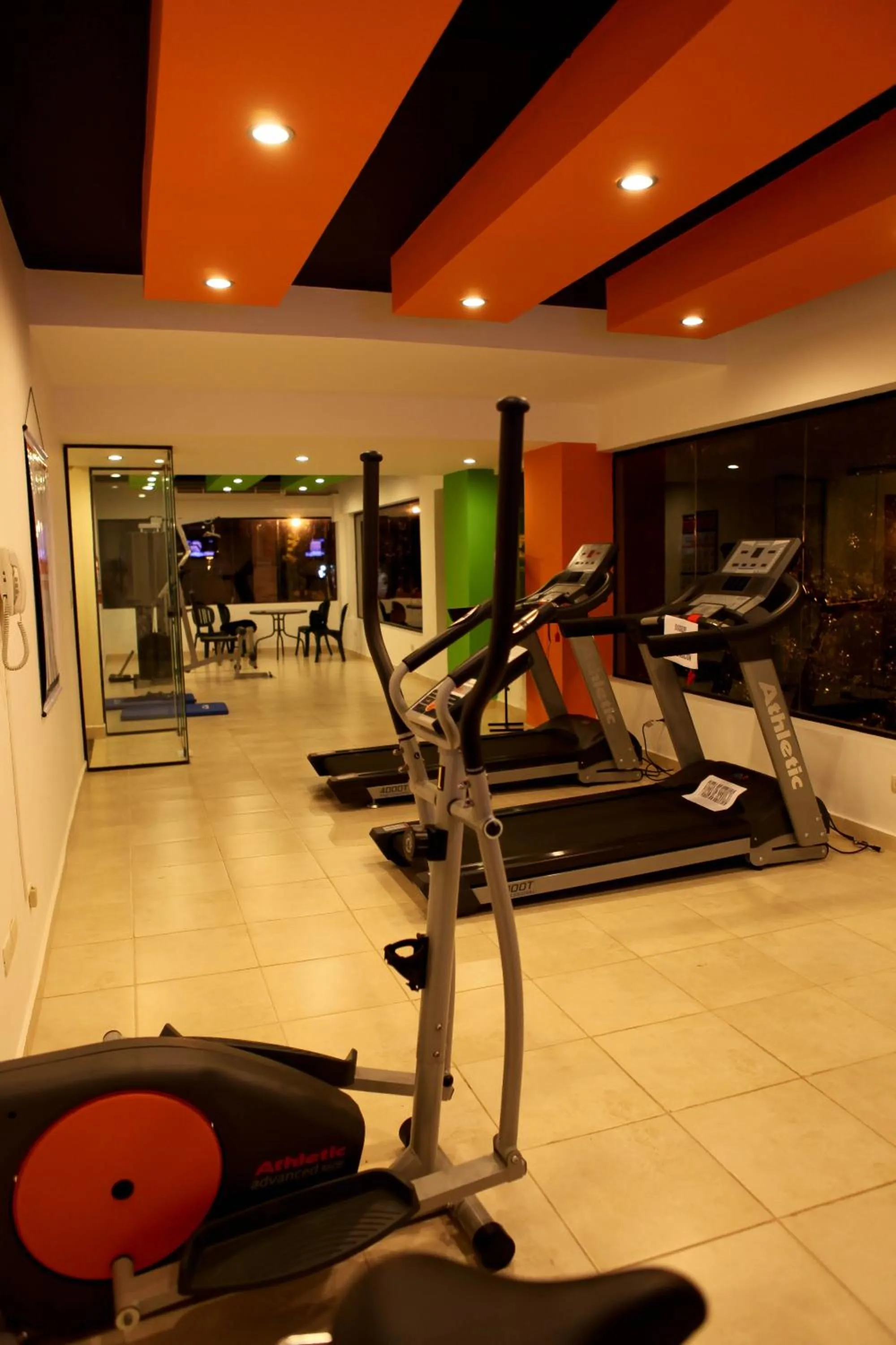 Fitness centre/facilities in Convair Hotel