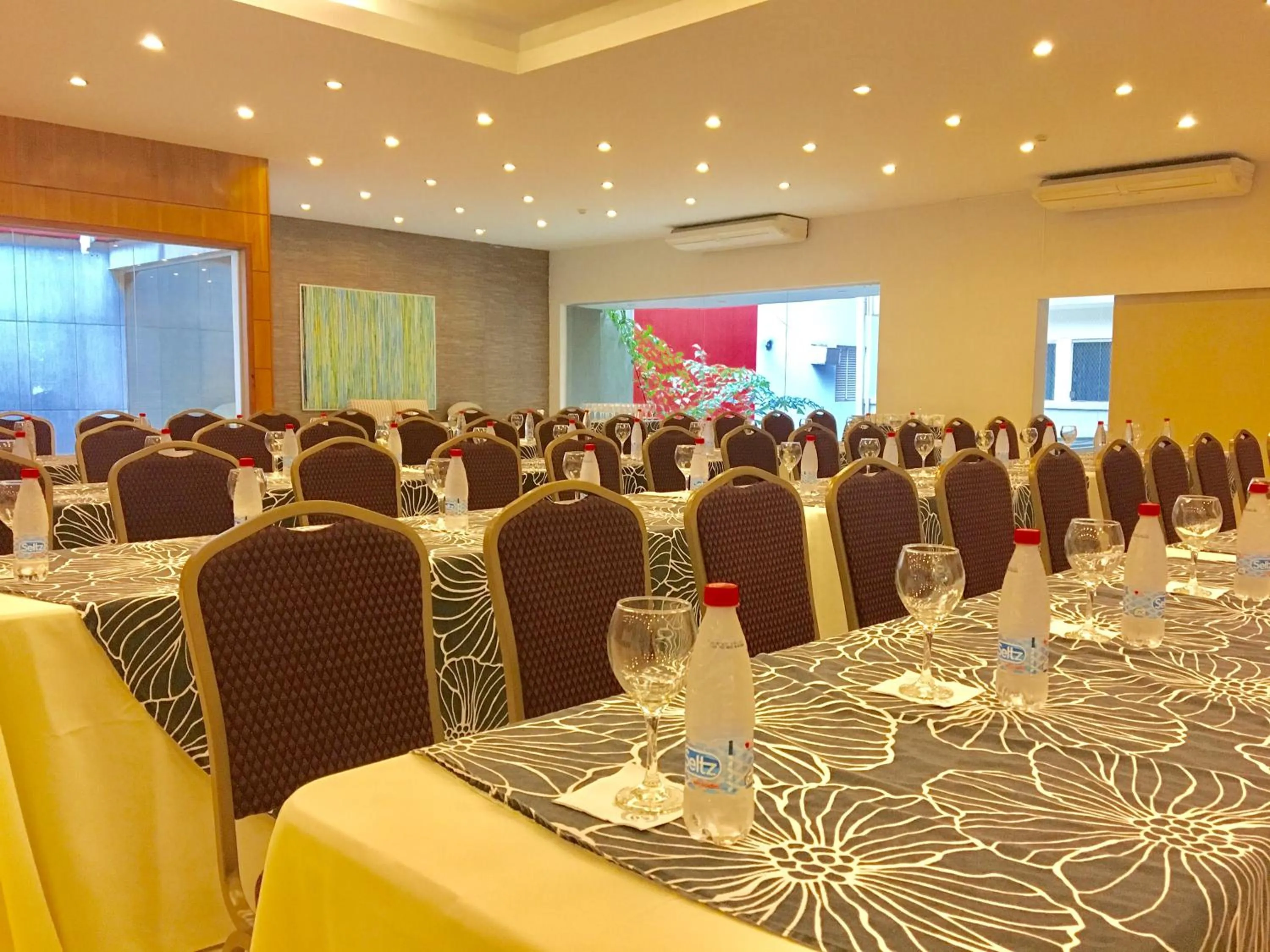 Banquet/Function facilities in Convair Hotel