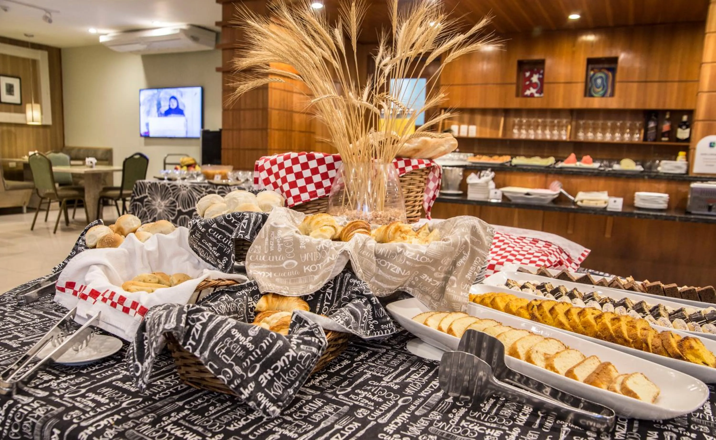 Continental breakfast in Convair Hotel