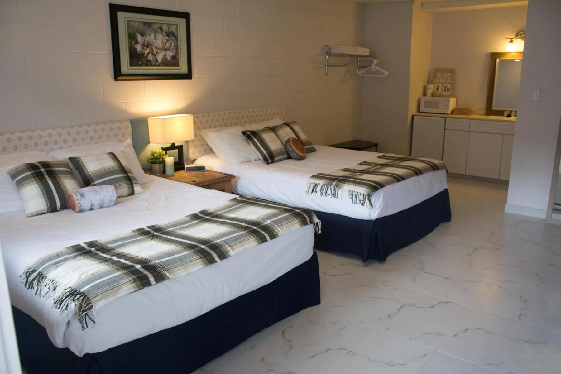 Christina Lake Motel and RV Park