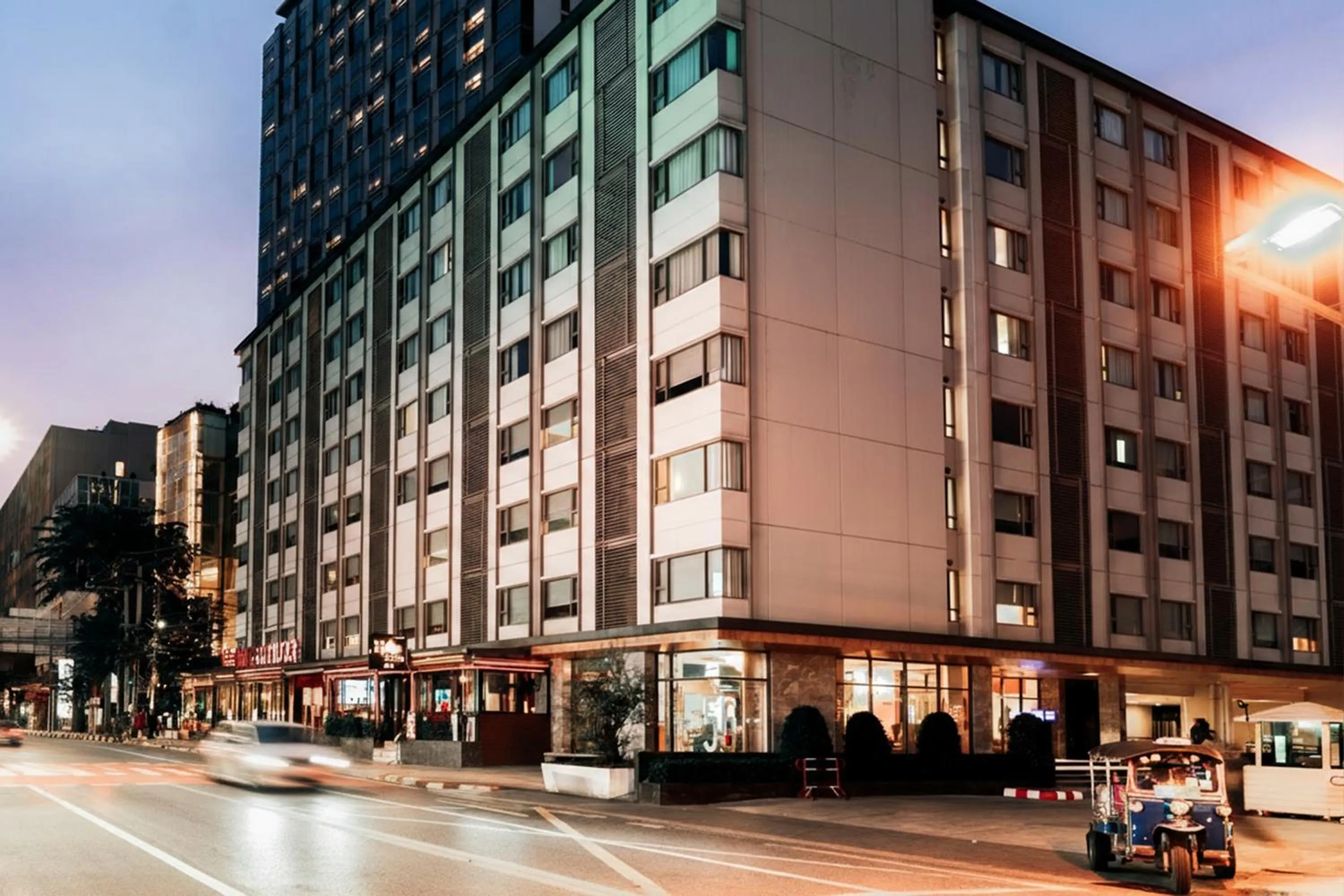 Property building in 56 Surawong Hotel Bangkok