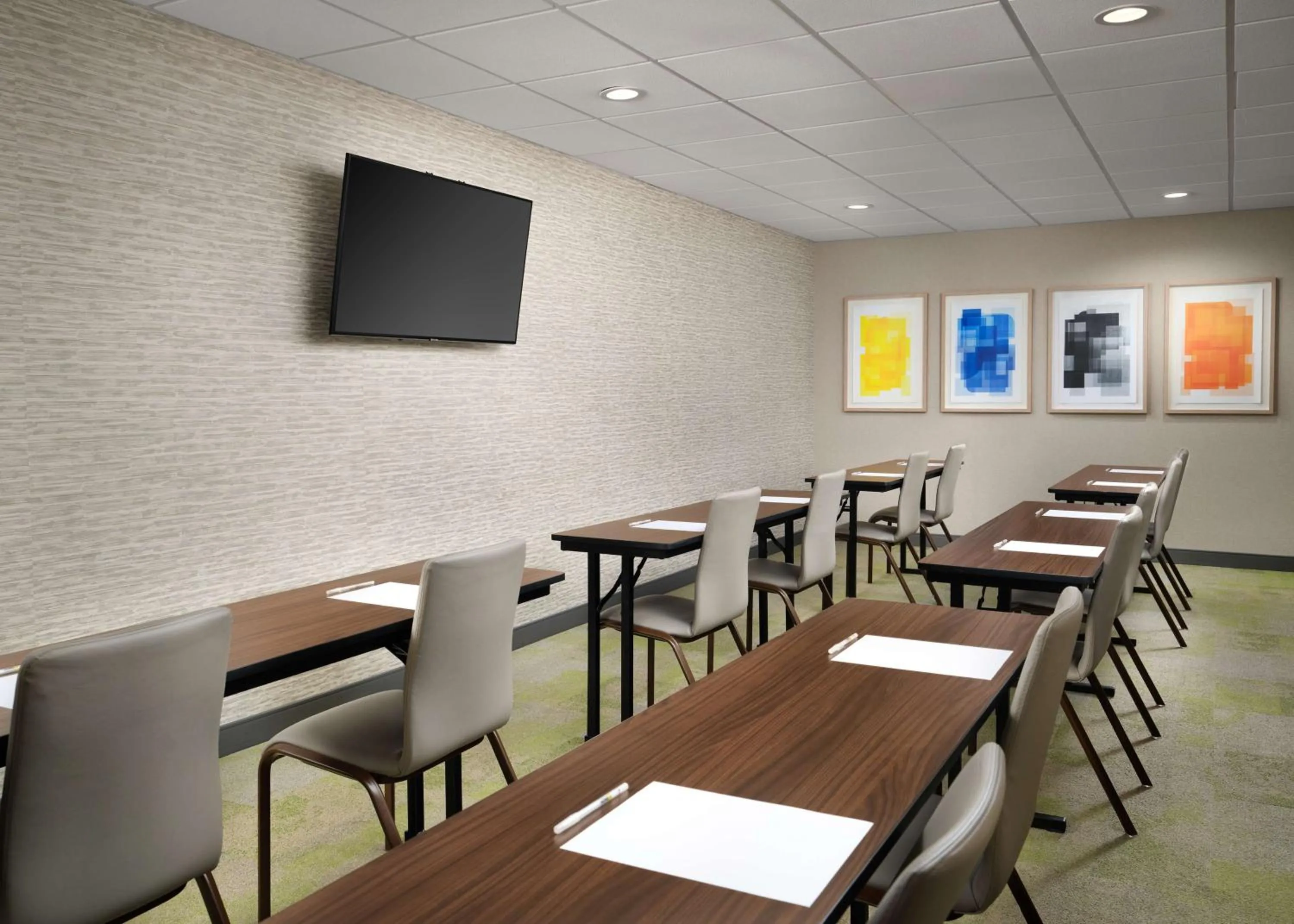 Meeting/conference room in Home2 Suites Troy, OH
