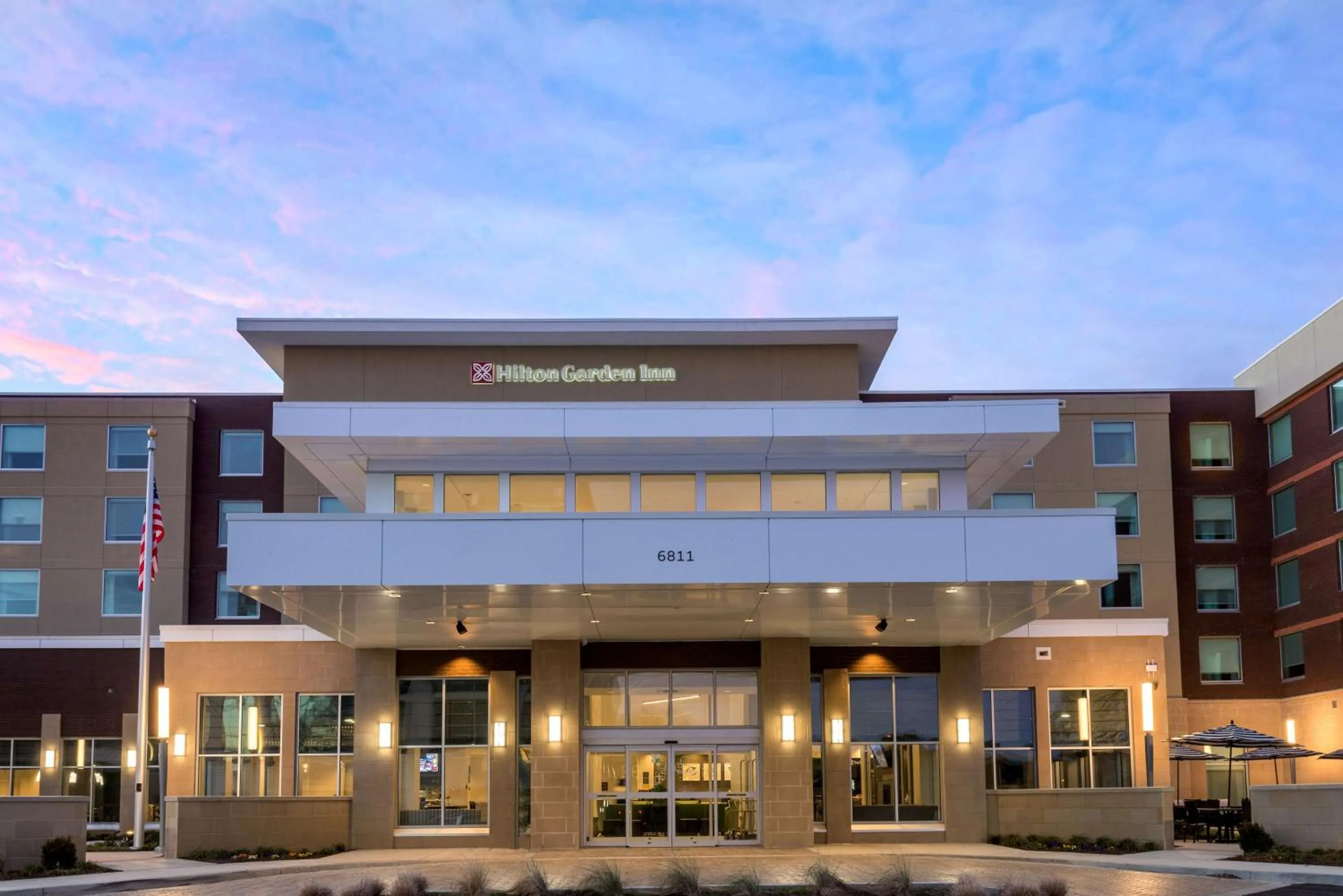 Property building in Hilton Garden Inn Memphis East/Germantown, Tn