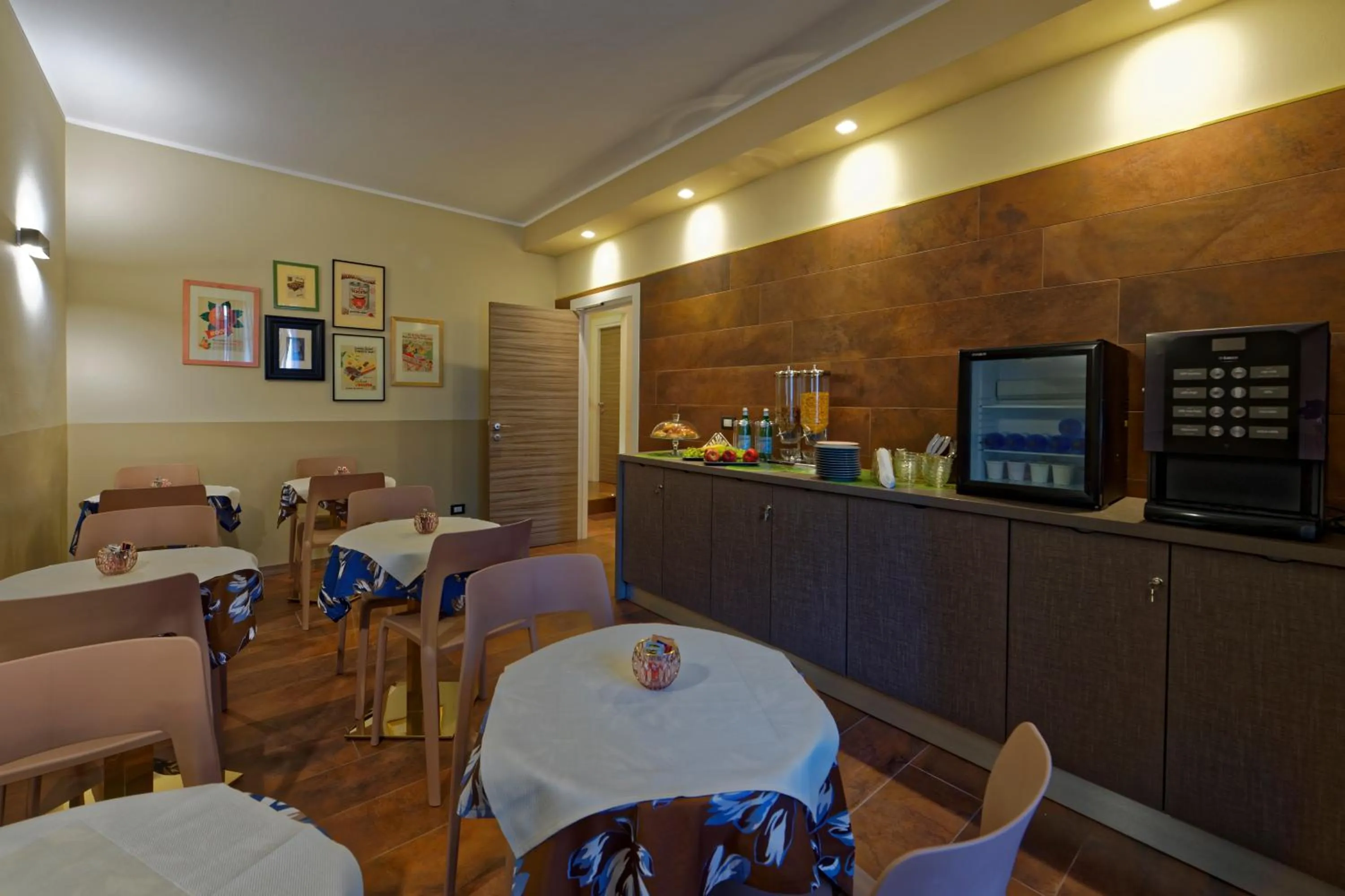 Breakfast in RED RIBBON