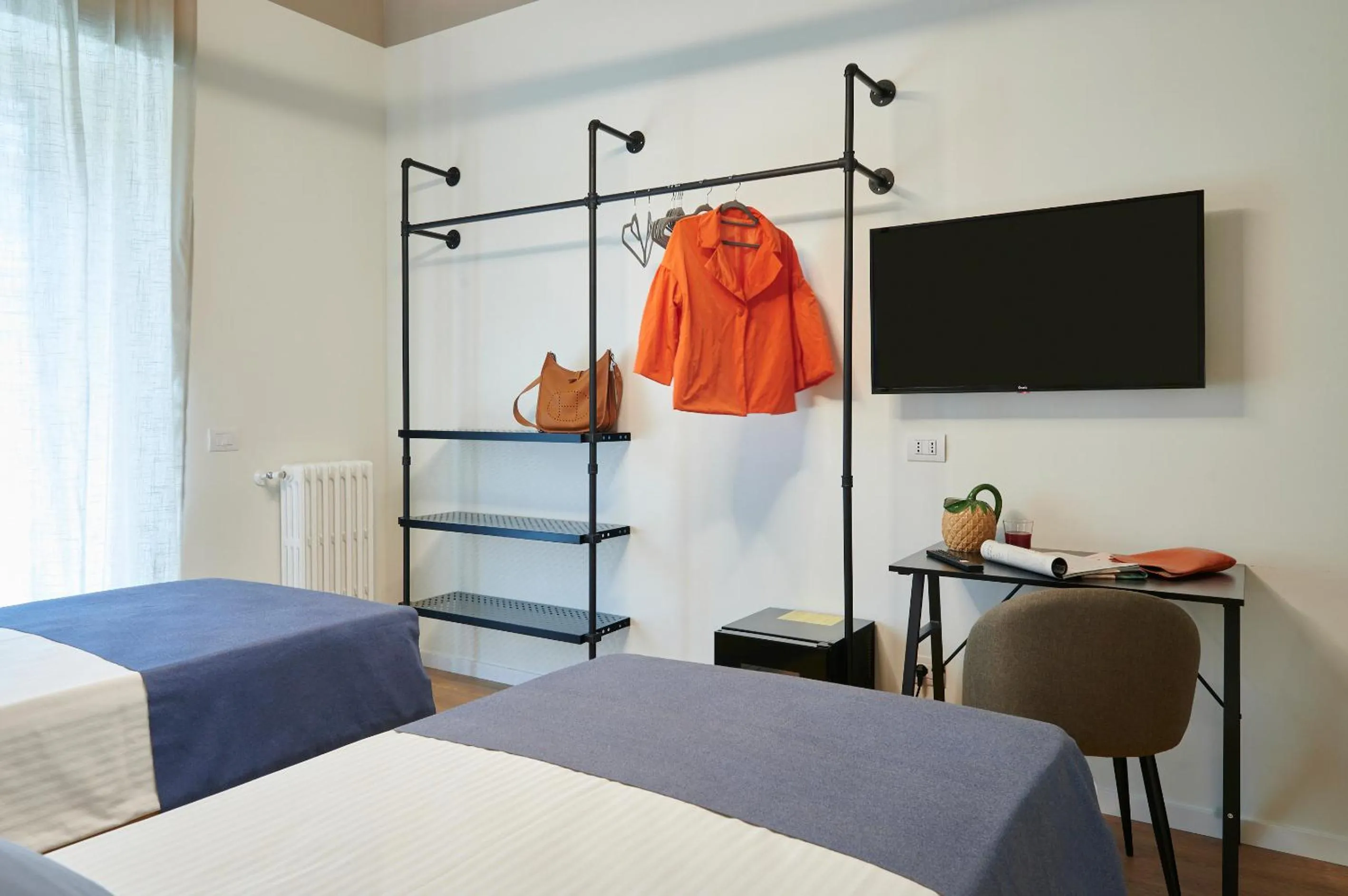 wardrobe, Bed in WHITE RIBBON