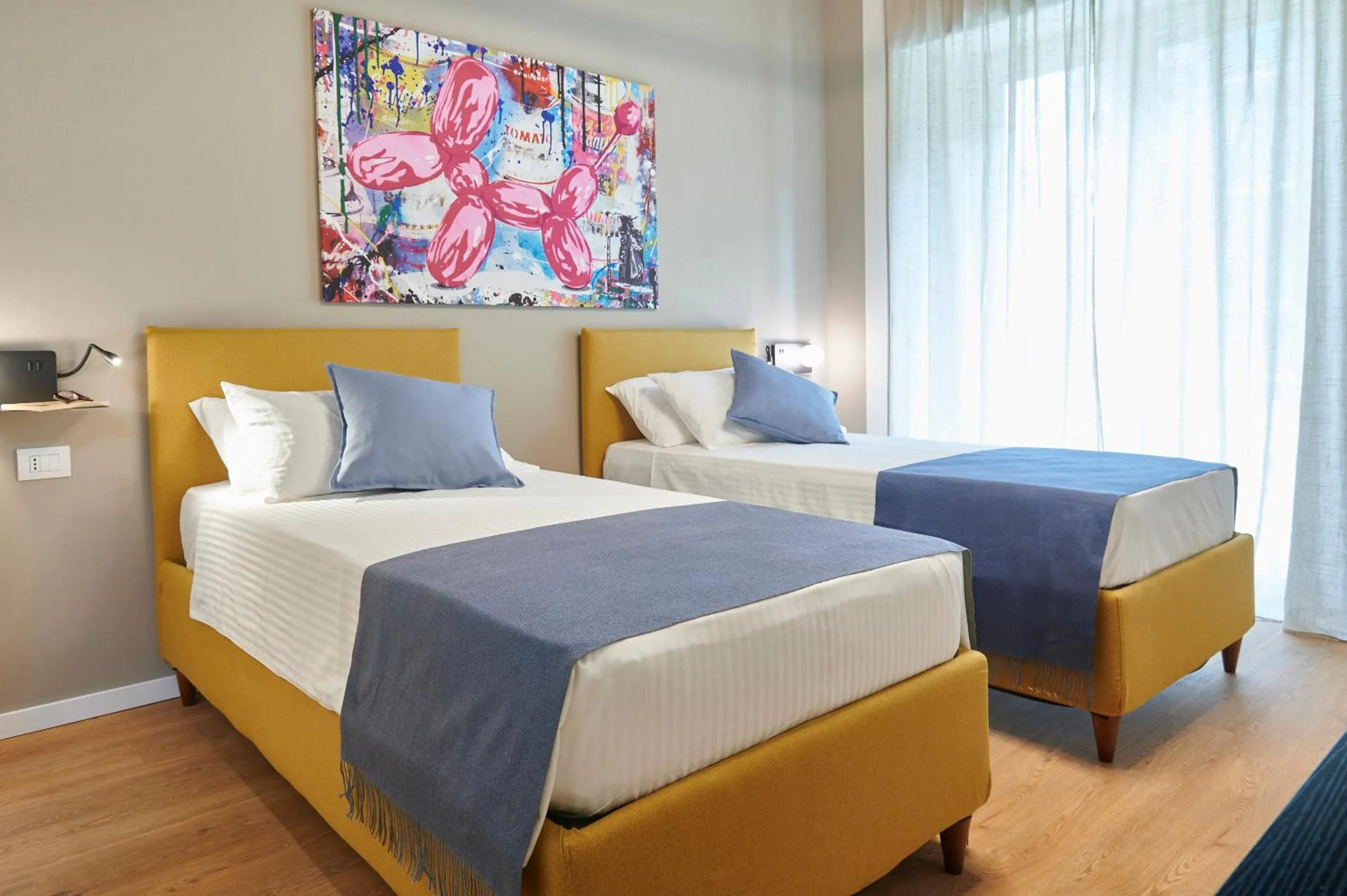 Bedroom, Bed in WHITE RIBBON