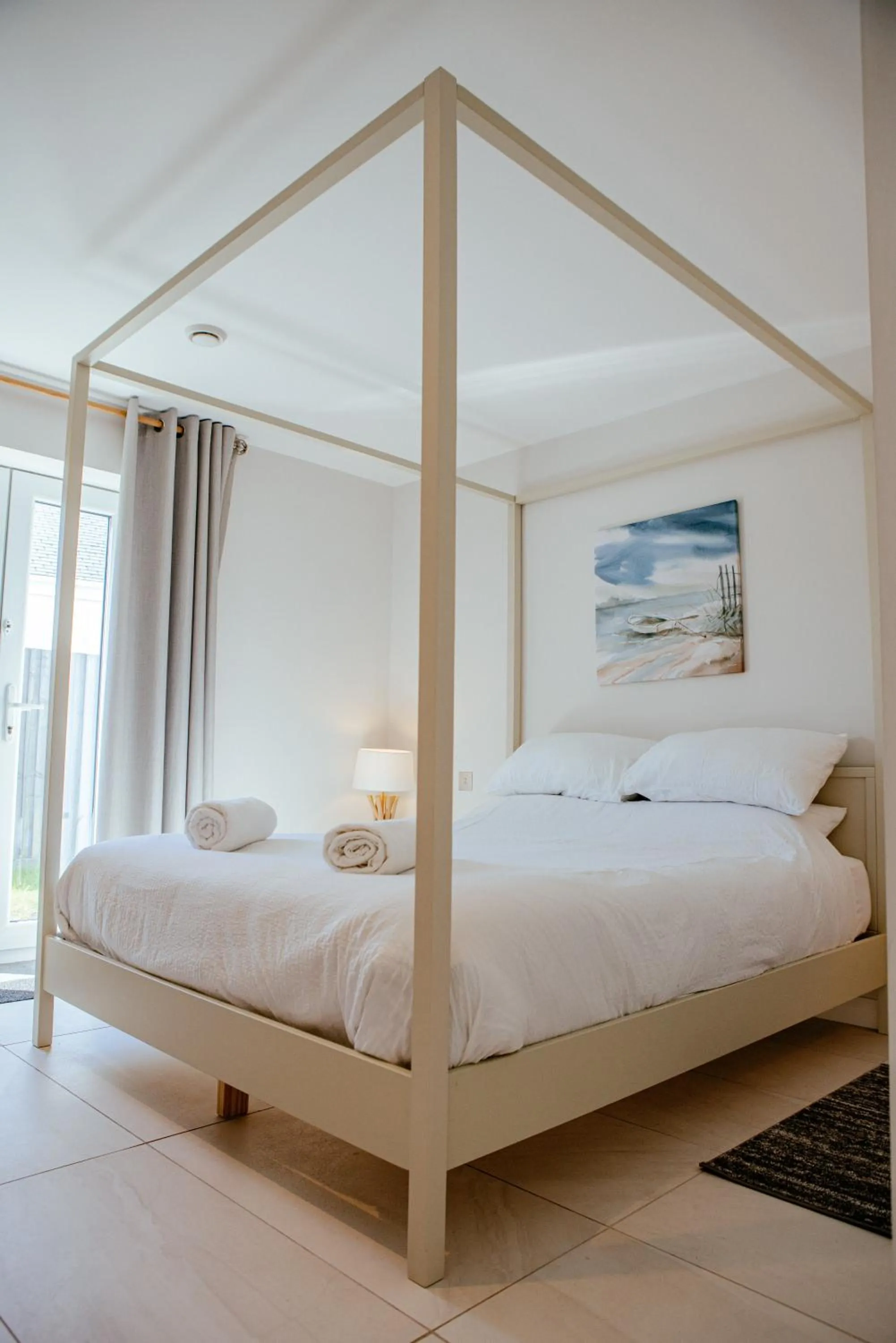 Bedroom, Bed in Sennen Cove Cottage