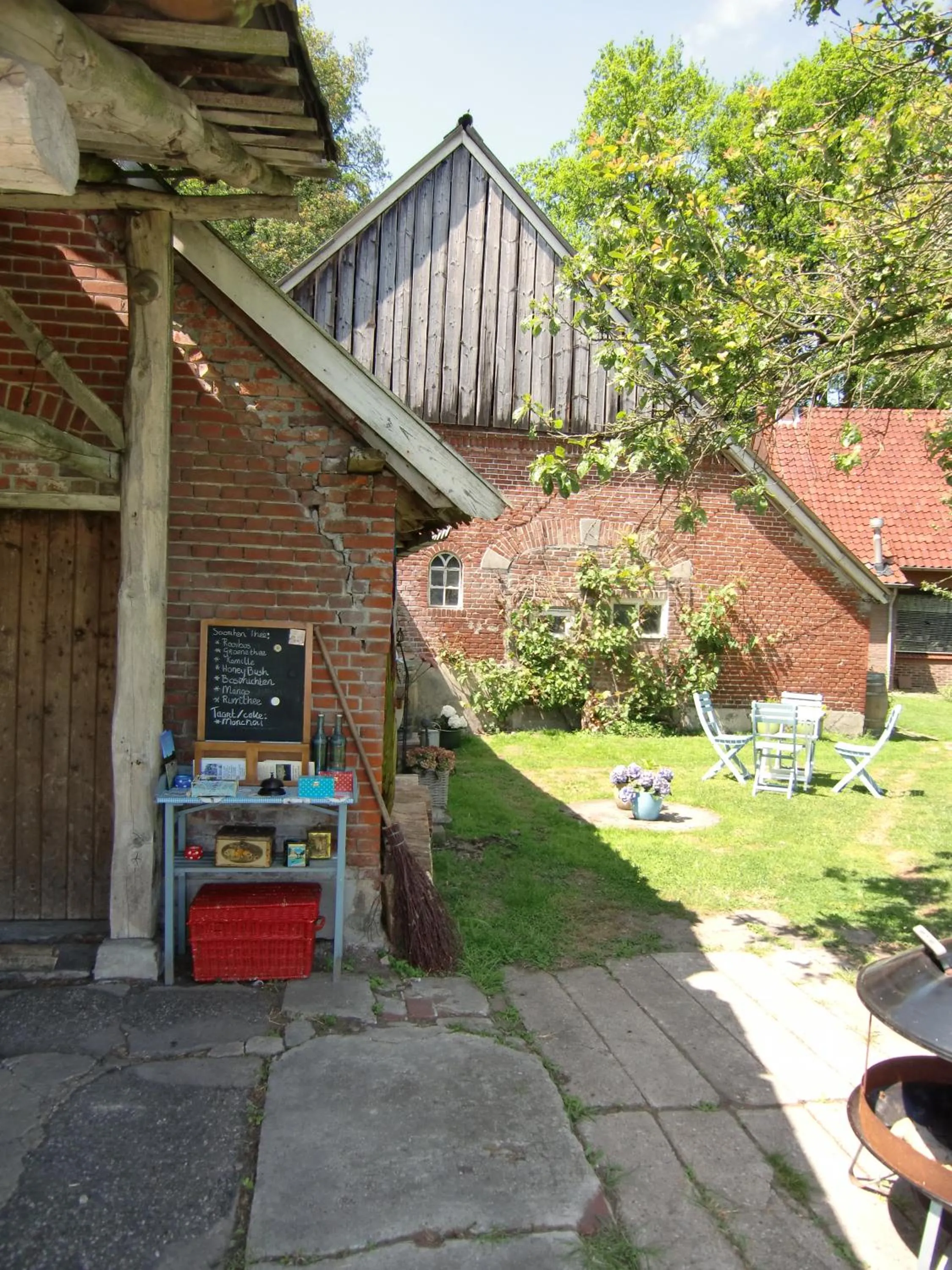 Garden in 't Buitenverblijf Erve Punte