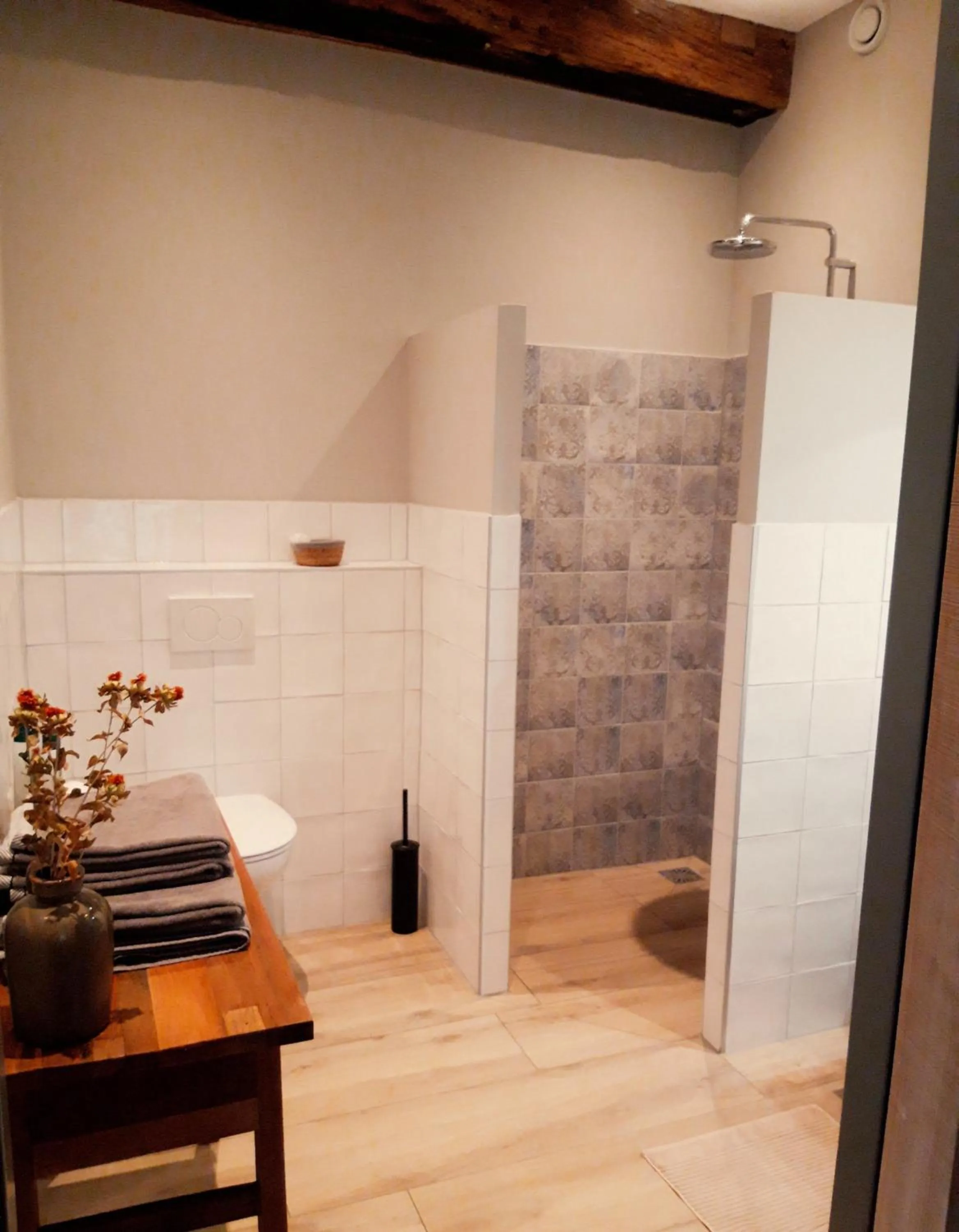 Shower in 't Buitenverblijf Erve Punte
