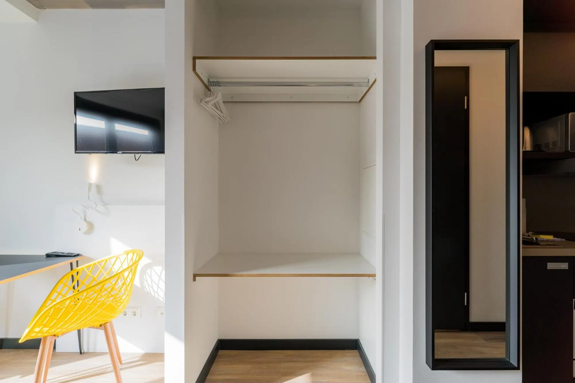 Photo of the whole room in Nena Apartments - Kreuzberg 61