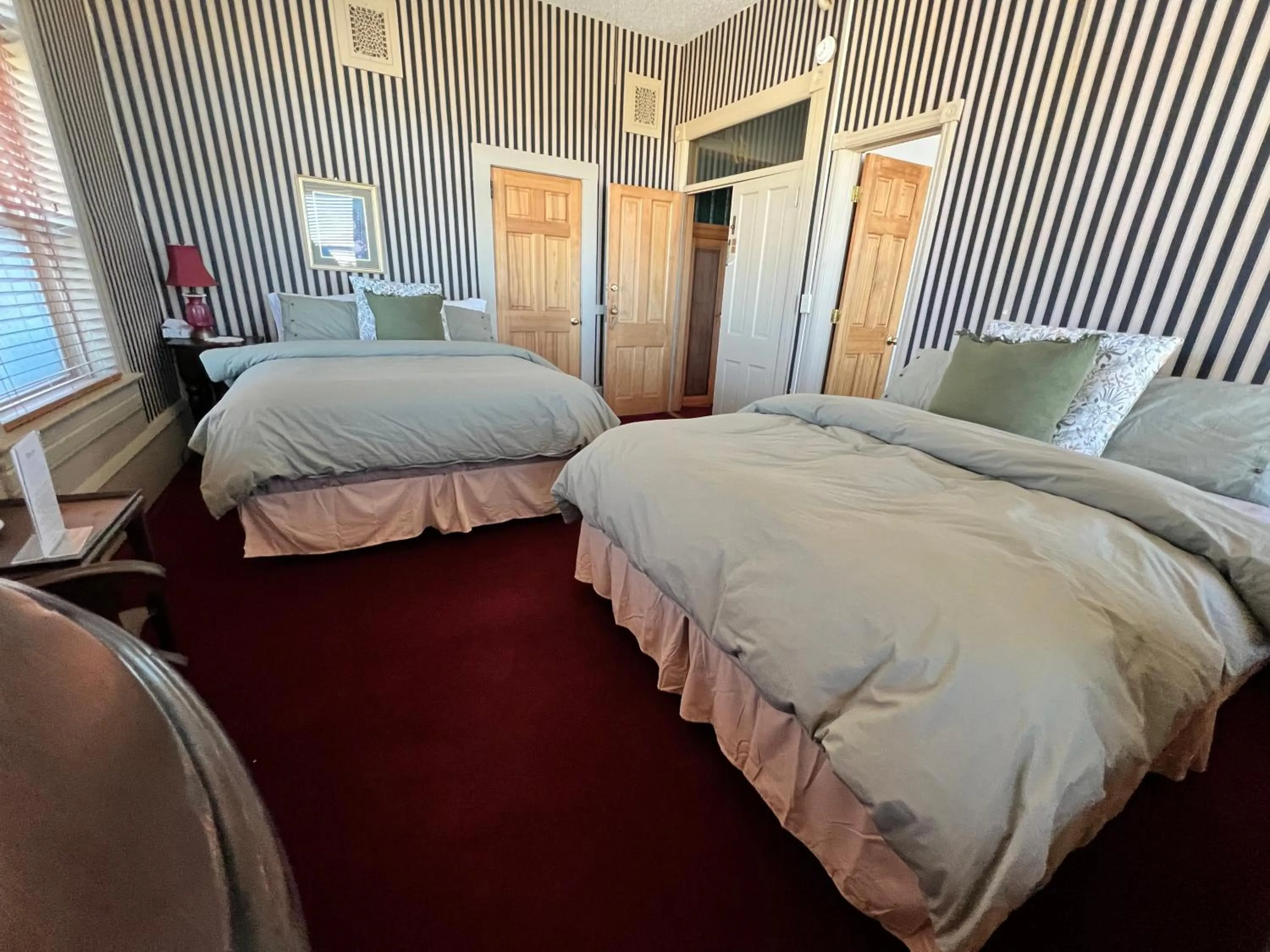 Bedroom in Hotel St Nicholas