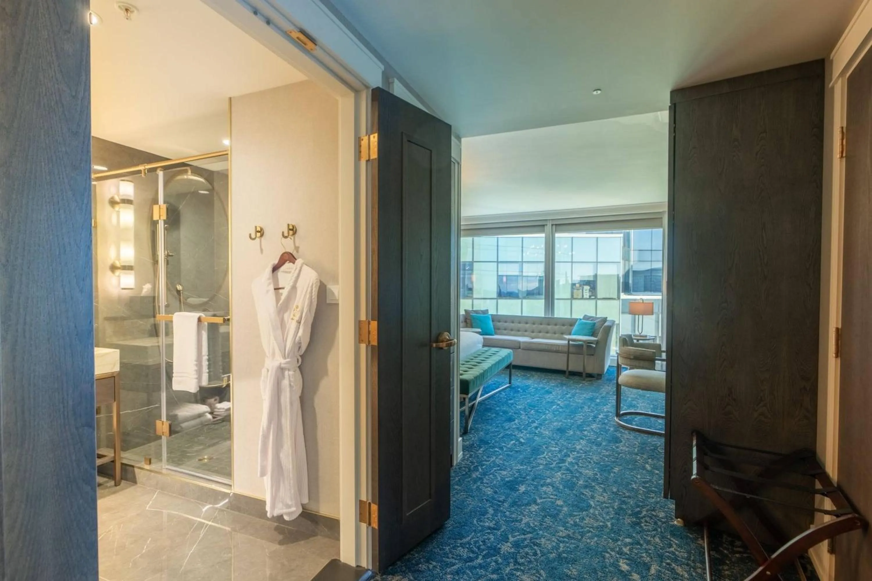 Photo of the whole room in The Sutton Place Hotel Halifax