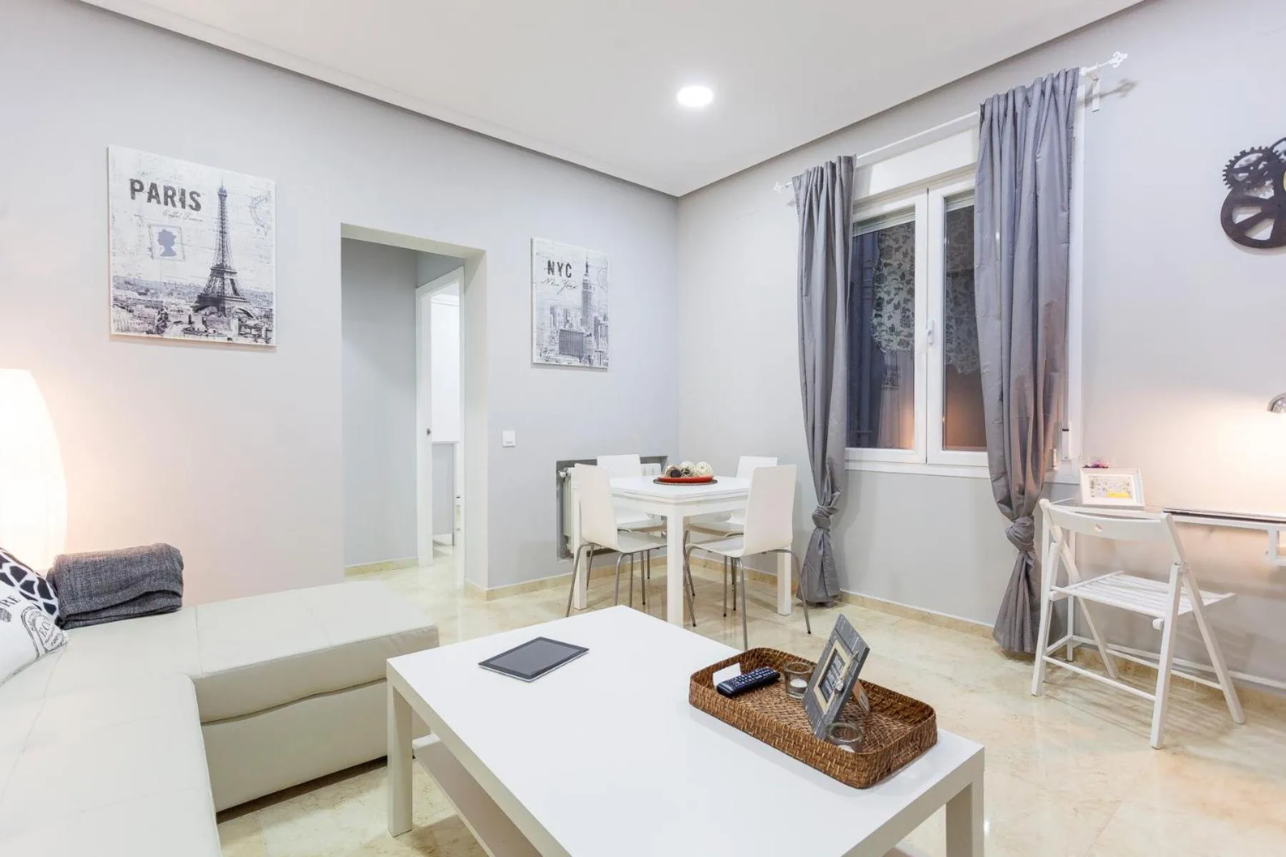 Living room in Boutique Apartments in the Heart of Madrid