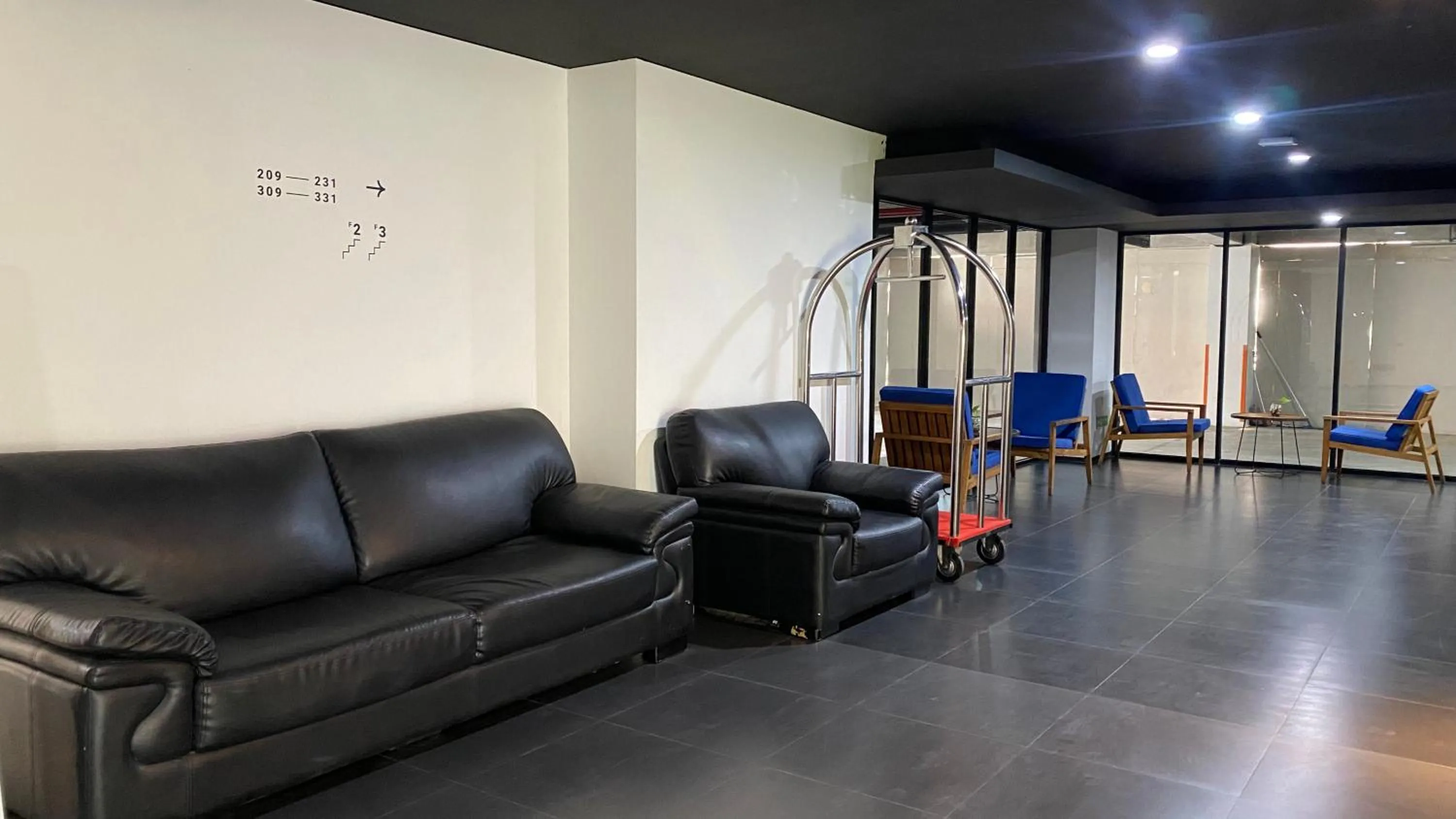 Lobby or reception in JW NAUNGAN COLIVING