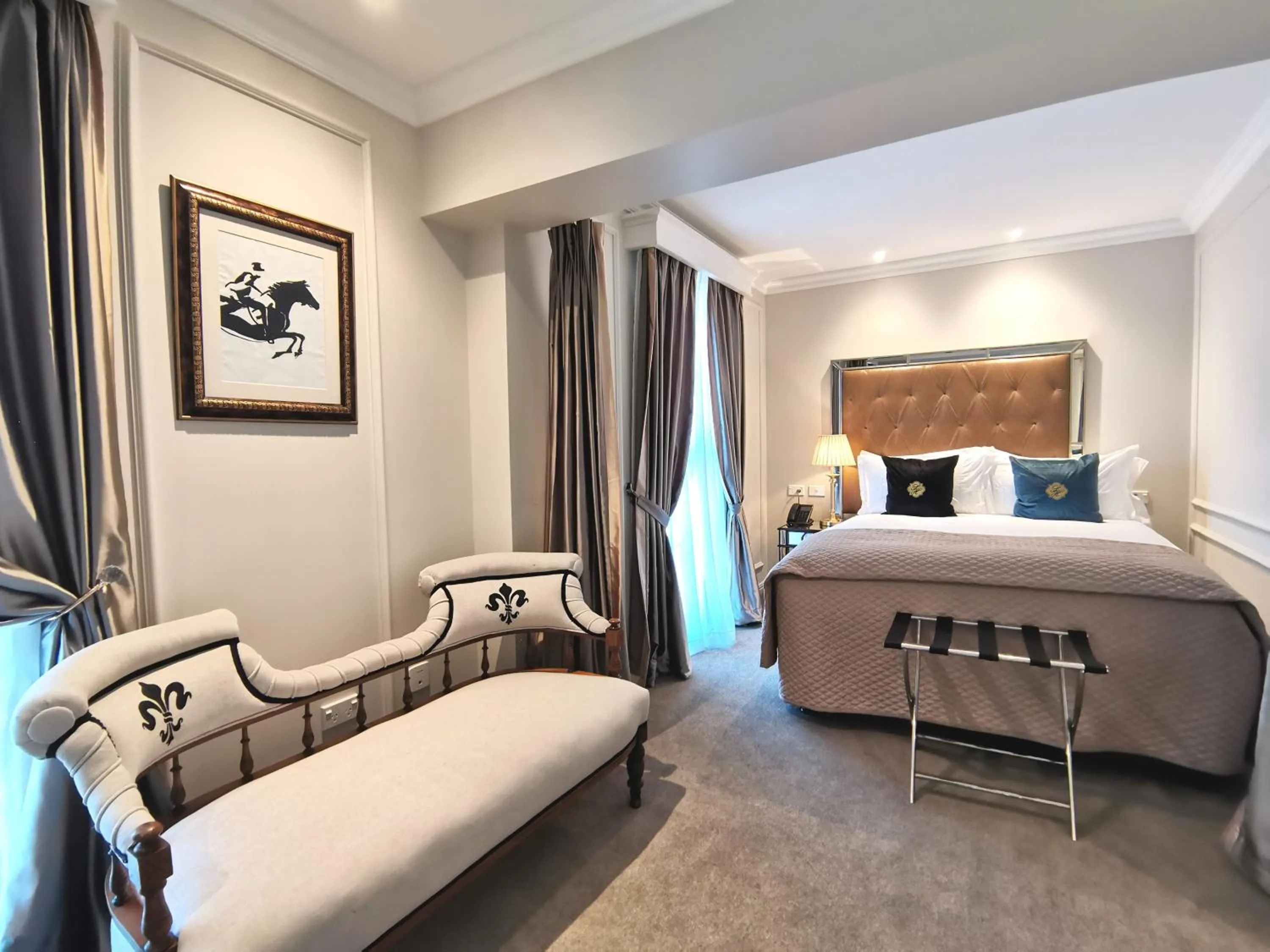 Bed in The Salisbury