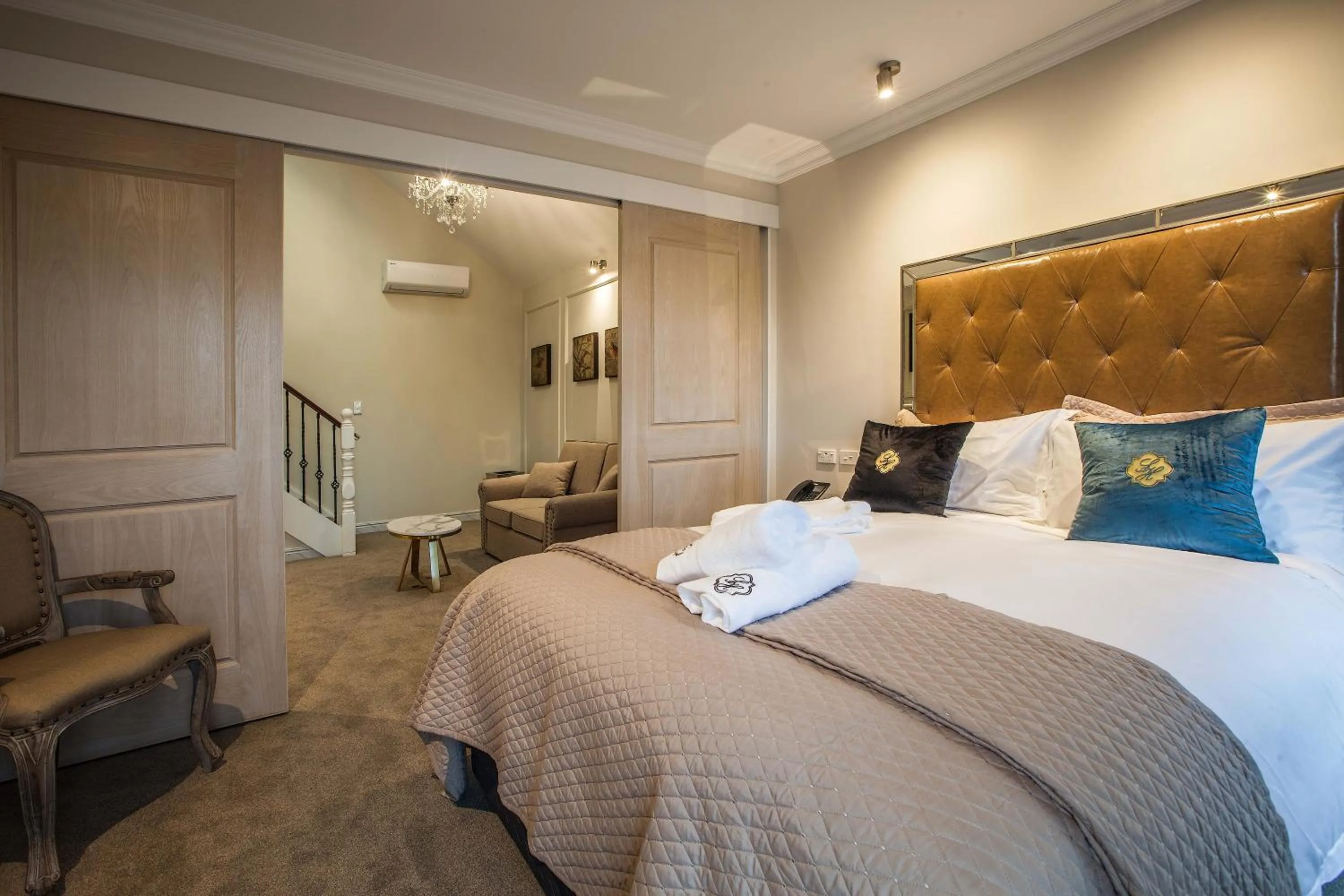 Bed in The Salisbury