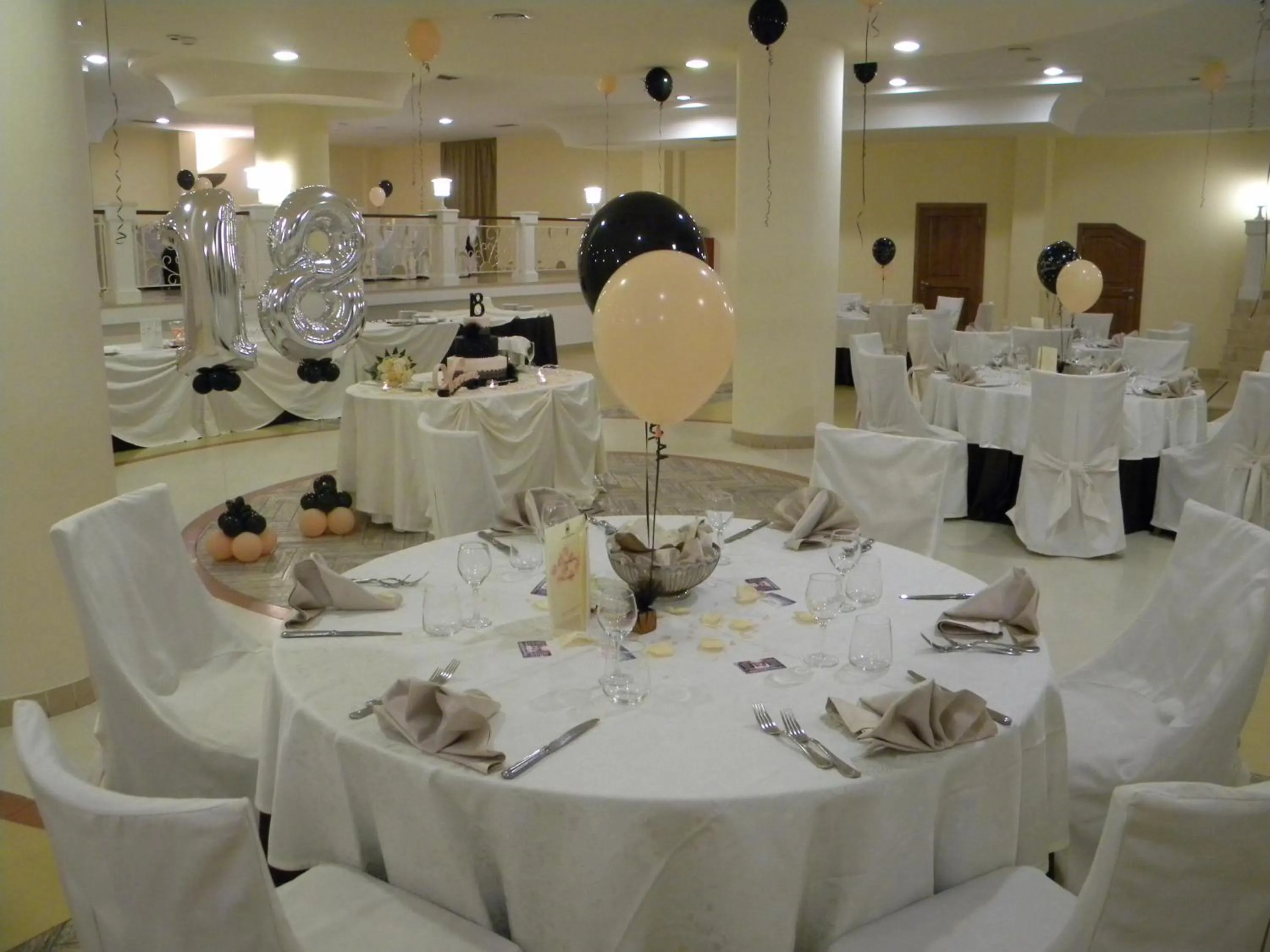 Restaurant/places to eat in Uliveto Principessa Resort