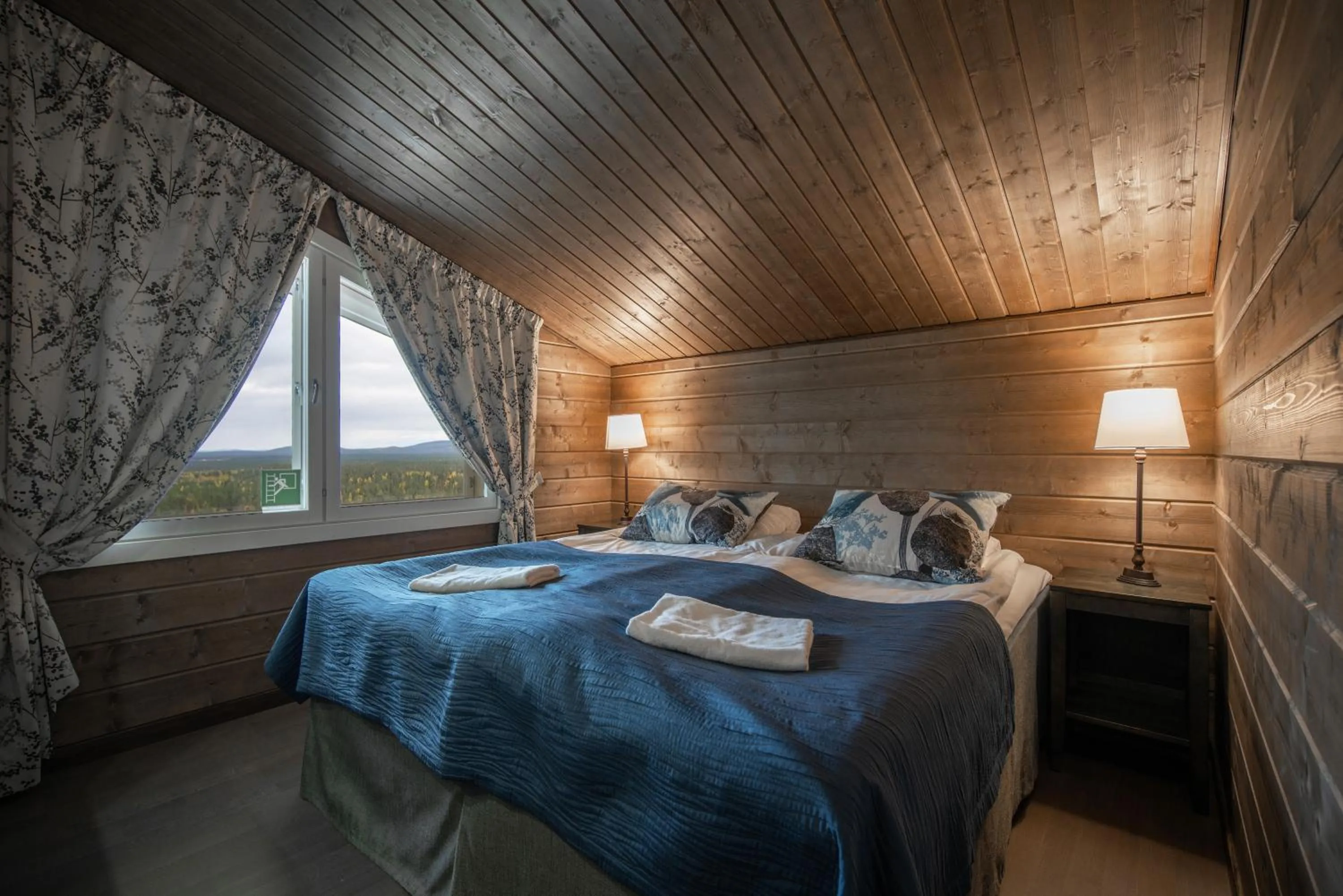 Bed in Ski-Inn PyhäLinna