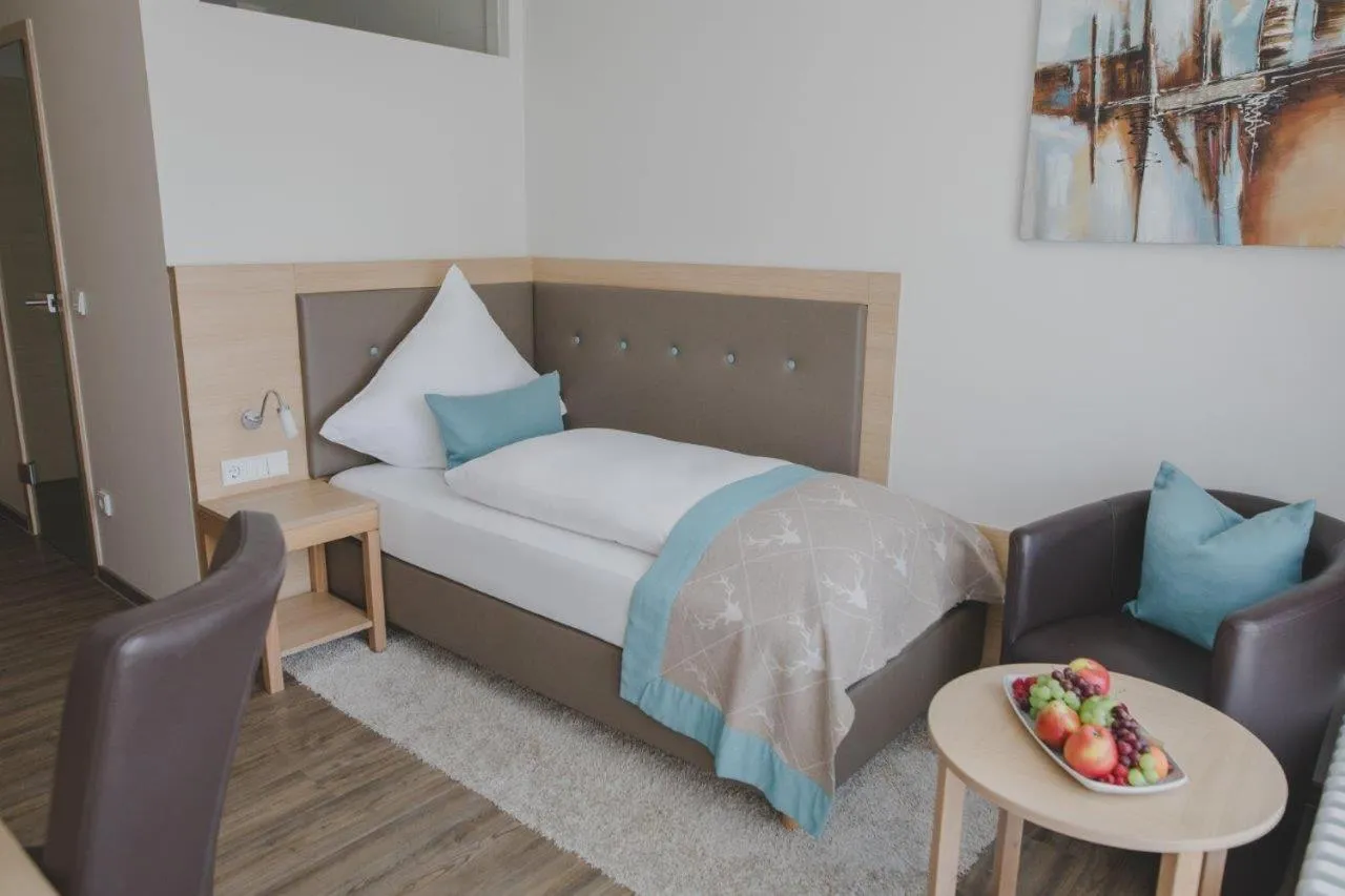 Photo of the whole room, Bed in Kunzmann's Hotel | Spa