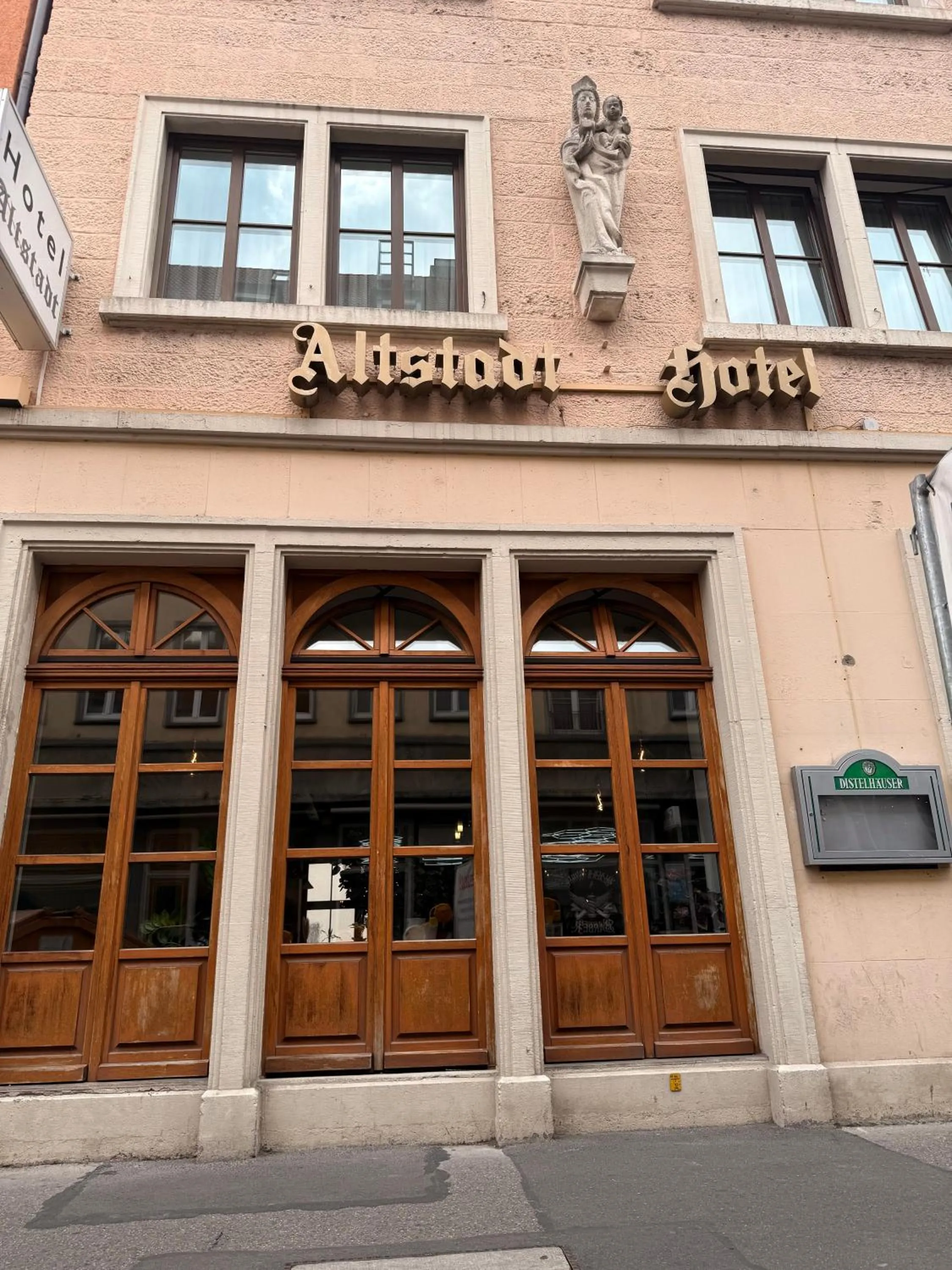 Property building in Altstadt Hotel Self Check-In