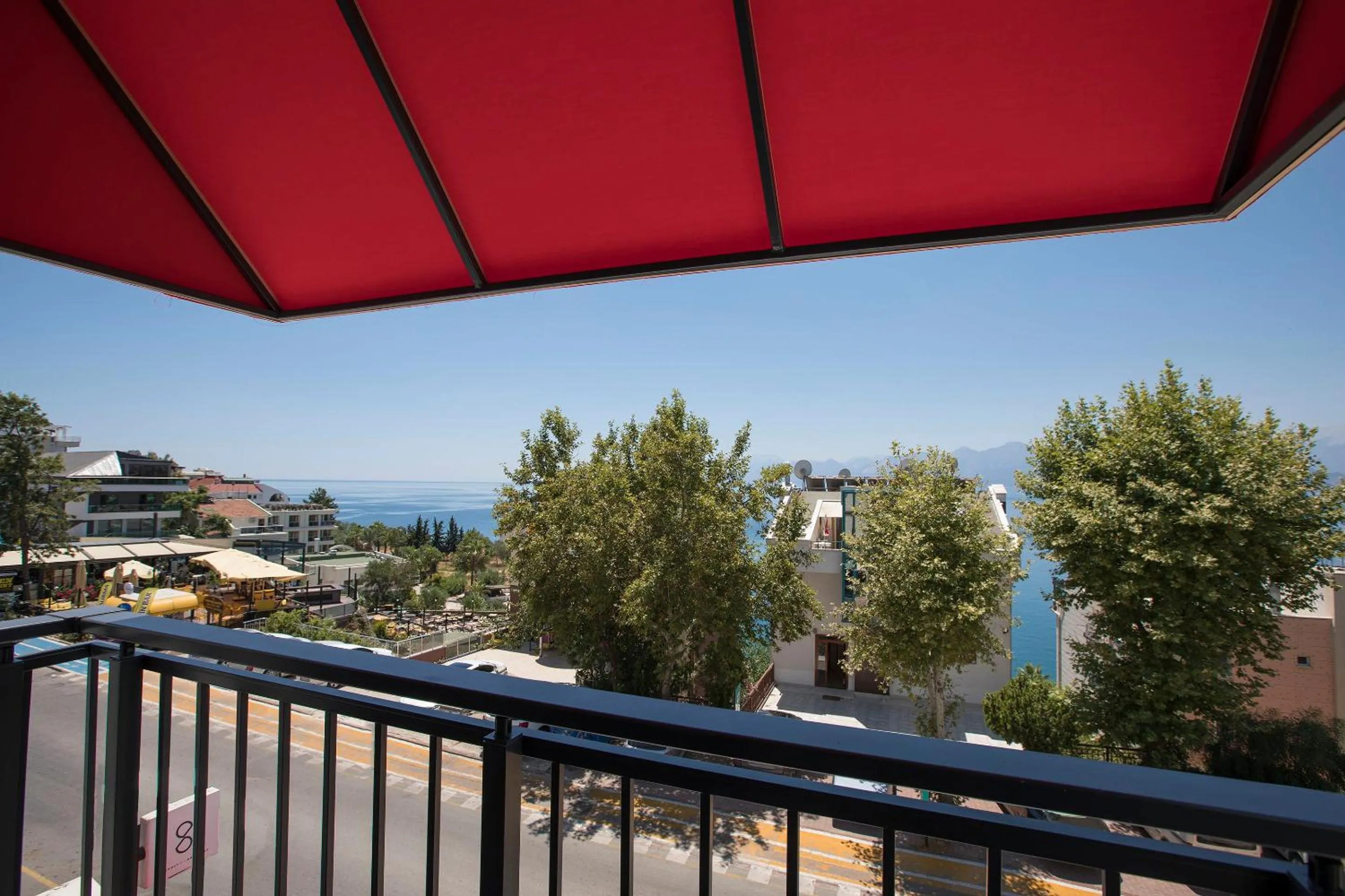 Balcony/Terrace in Pure Blanche Hotel