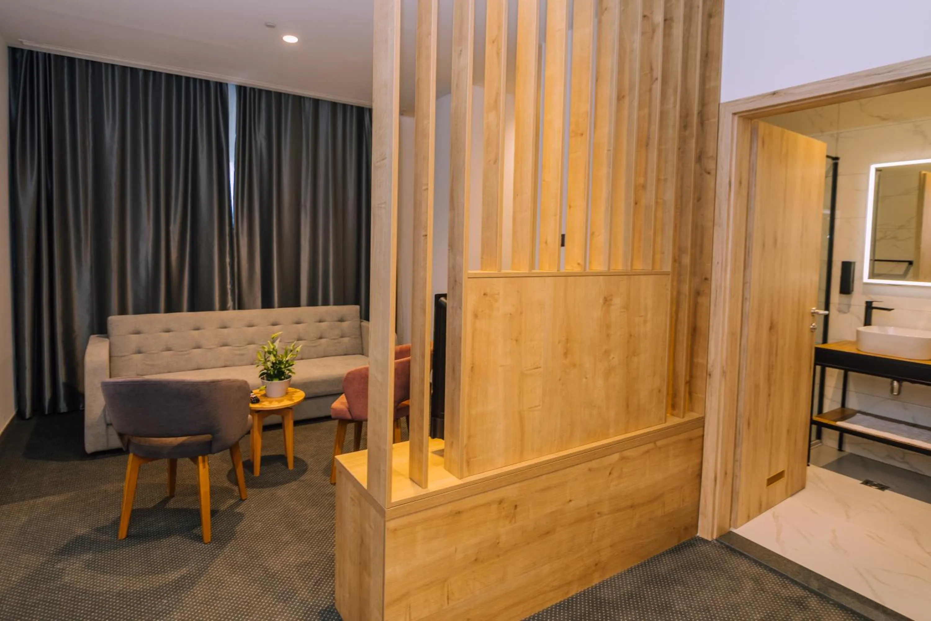 Photo of the whole room in Hotel Salis