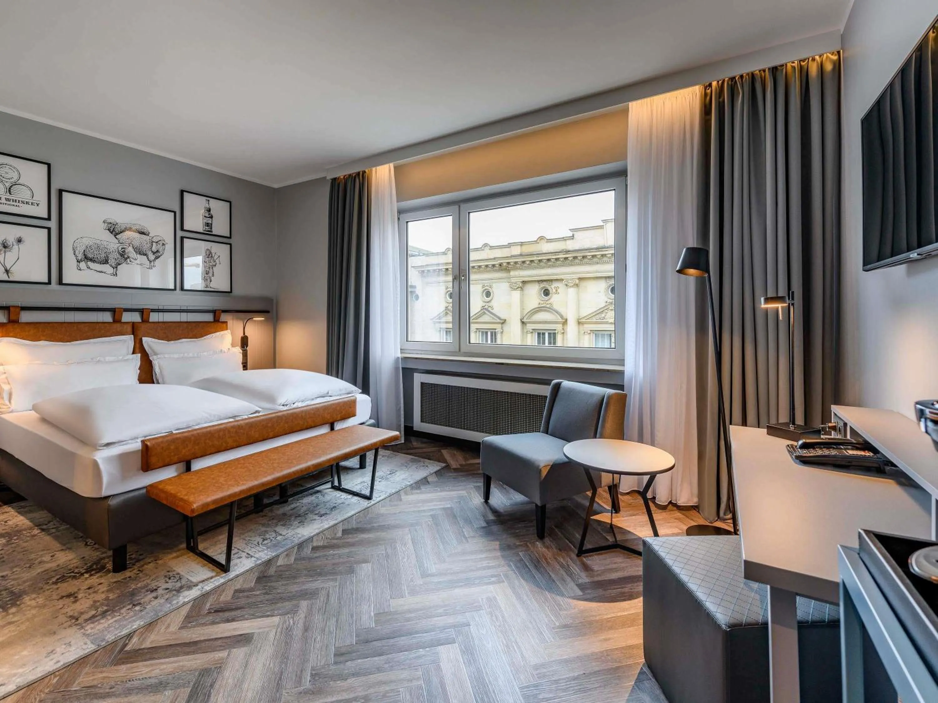 Bedroom, Bed in Mercure Hotel Dortmund Centrum