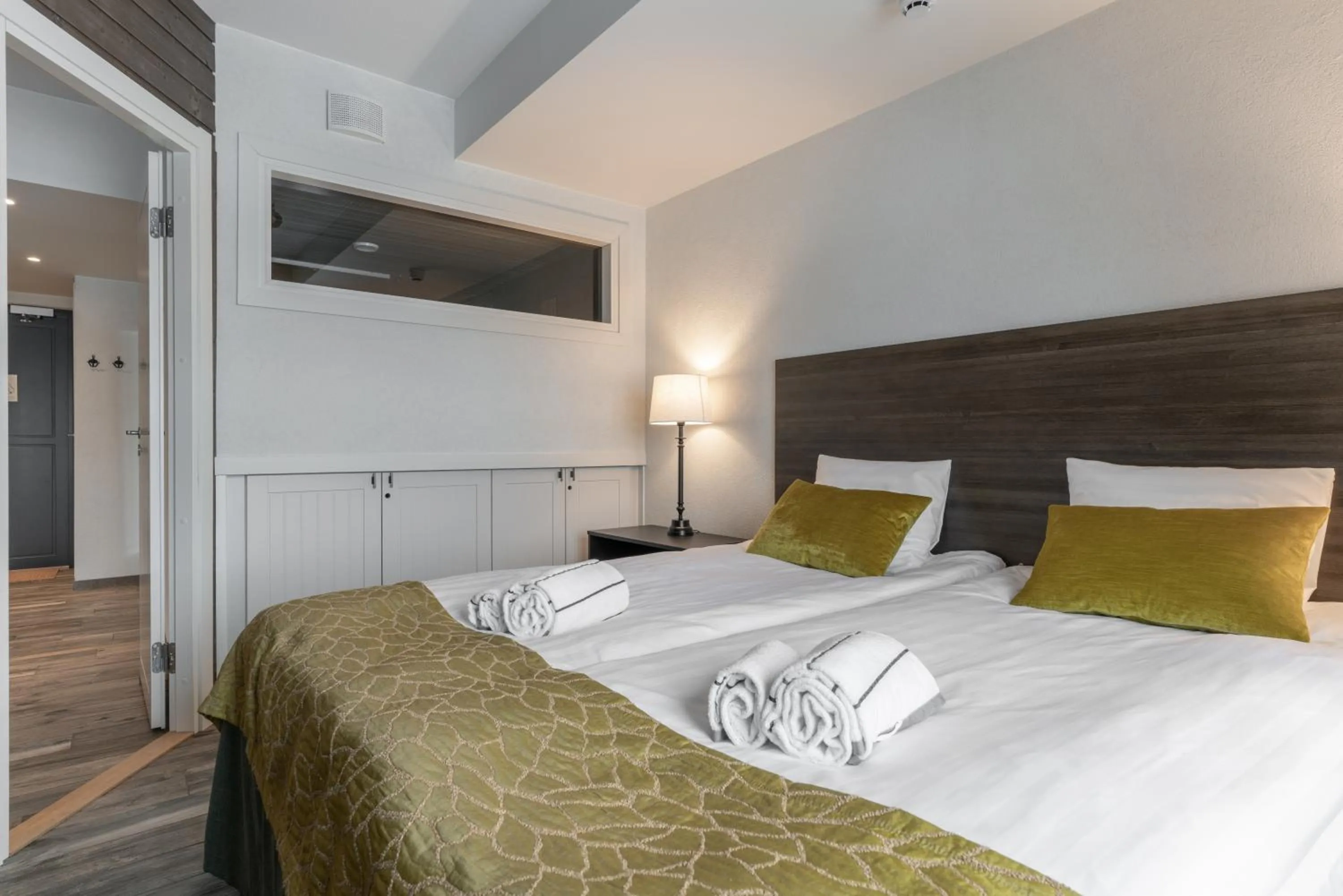 Bedroom, Bed in Ski-Inn RukaValley