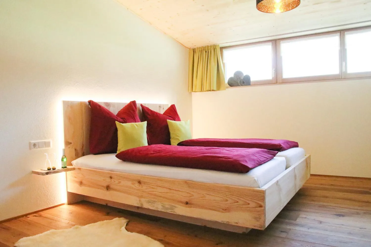 Property building, Bed in Haus Bergquell