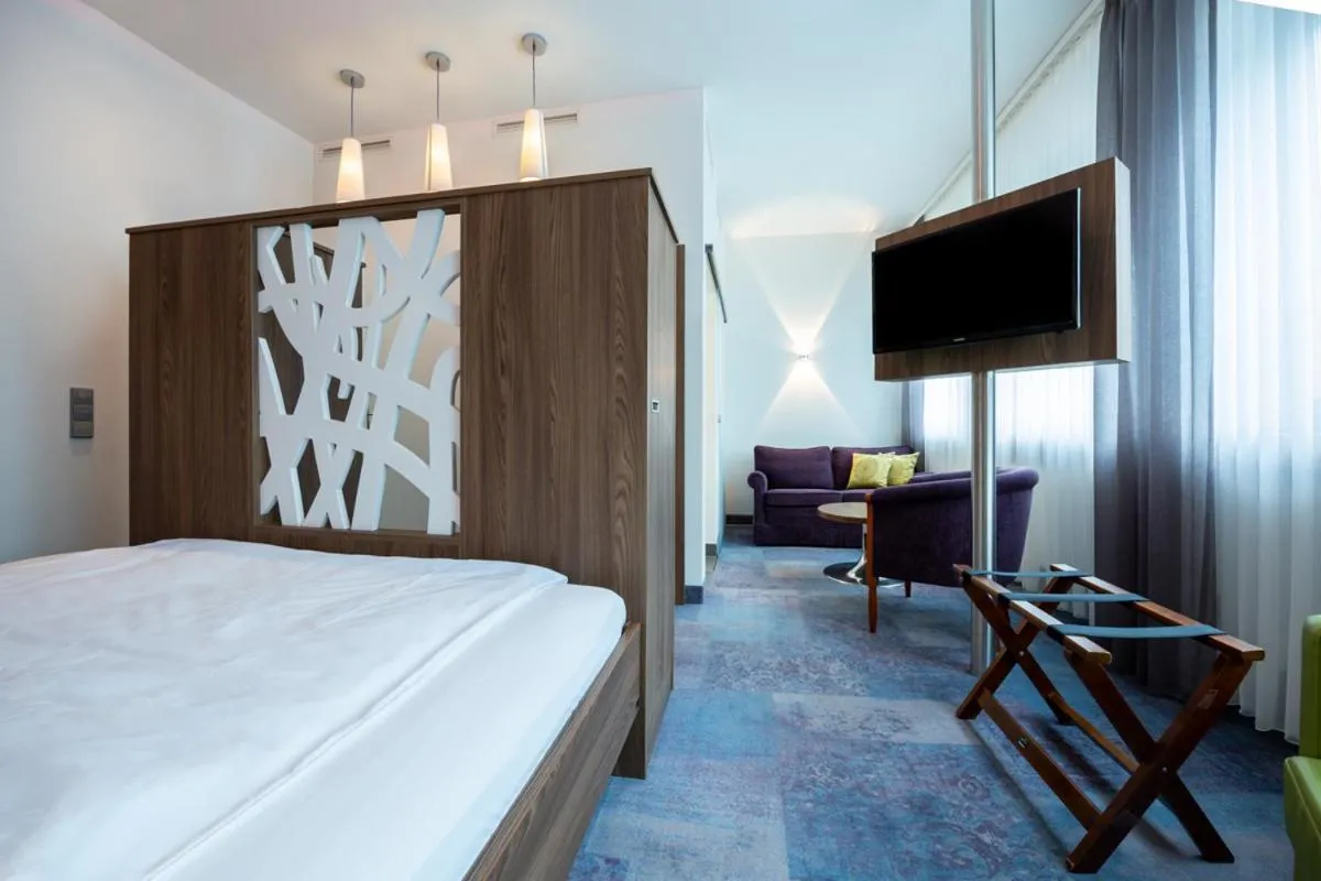 Photo of the whole room, Bed in Kronenhotel