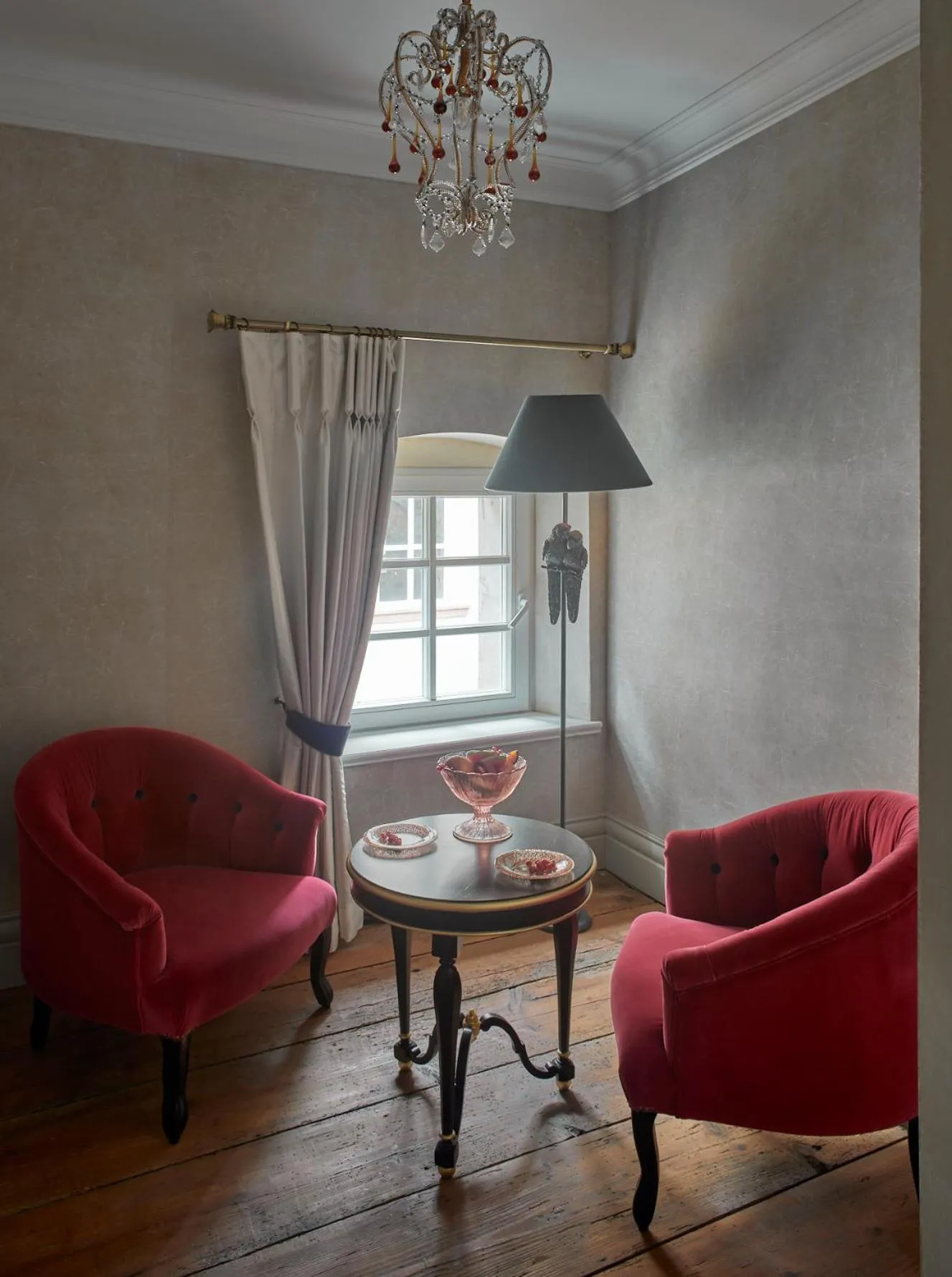 Seating area in Zamek Sarny - Schloss Scharfeneck