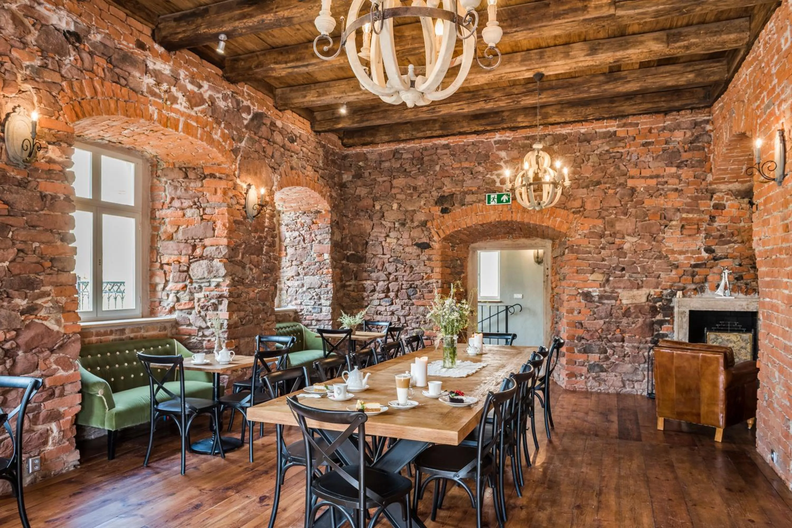 Lounge or bar in Zamek Sarny - Schloss Scharfeneck