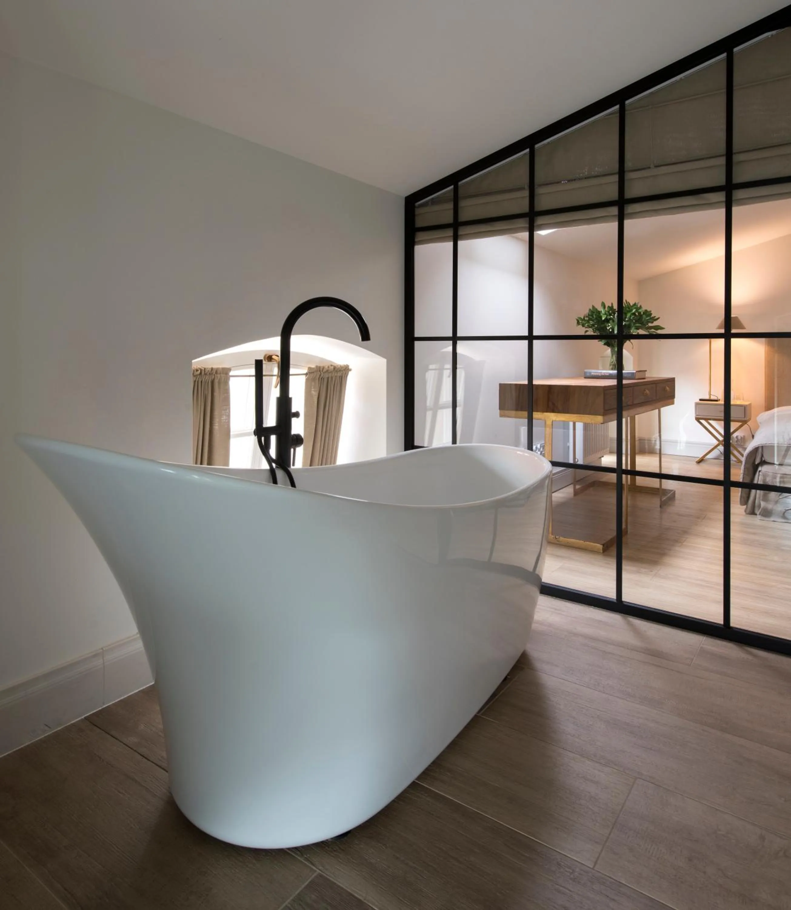 Bathroom, Bed in Zamek Sarny - Schloss Scharfeneck