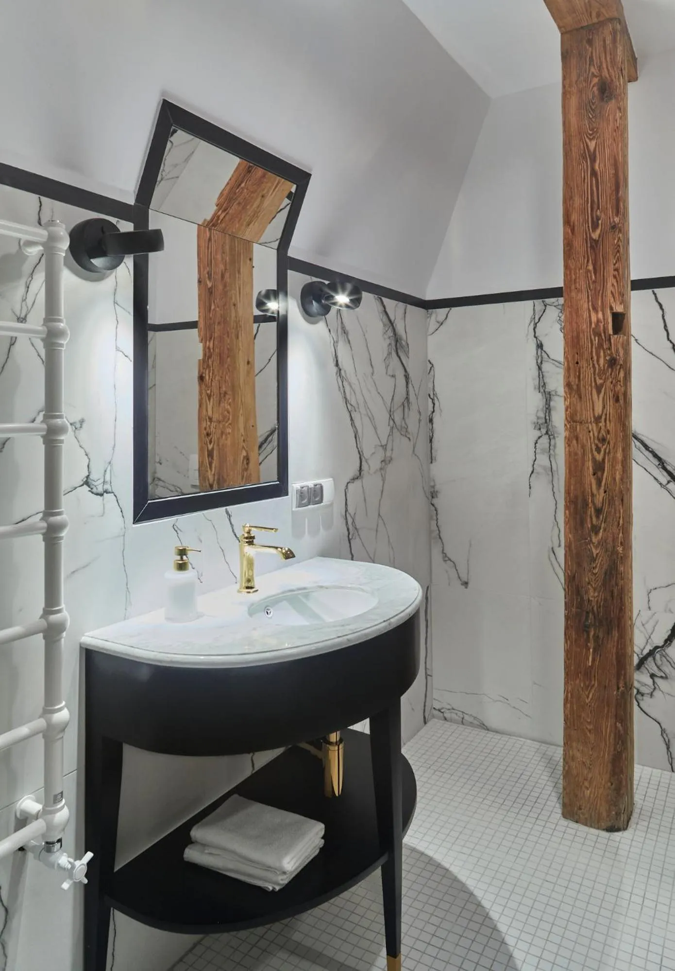 Bathroom in Zamek Sarny - Schloss Scharfeneck