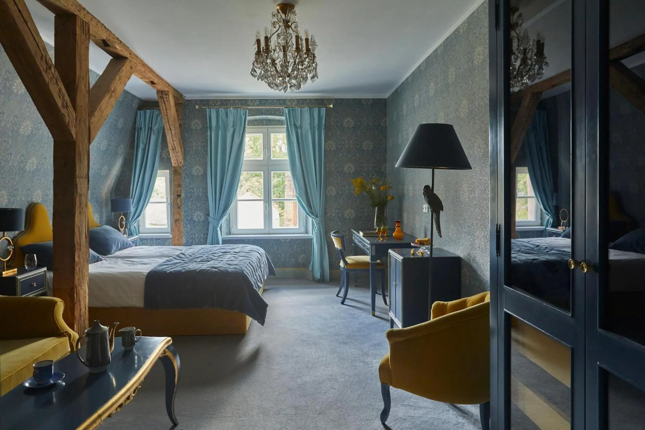 Bedroom, Bed in Zamek Sarny - Schloss Scharfeneck